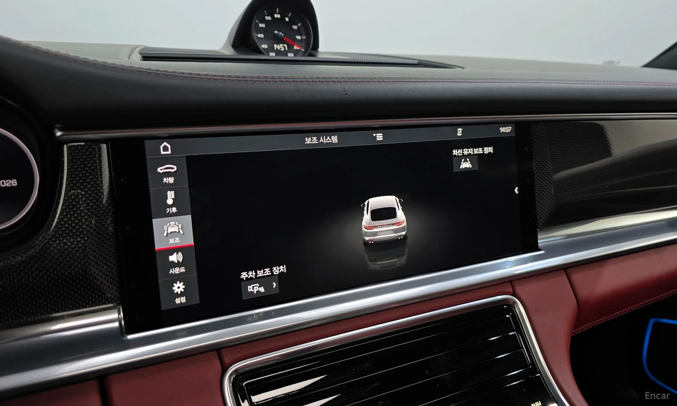 Porsche Panamera (971) превью 16