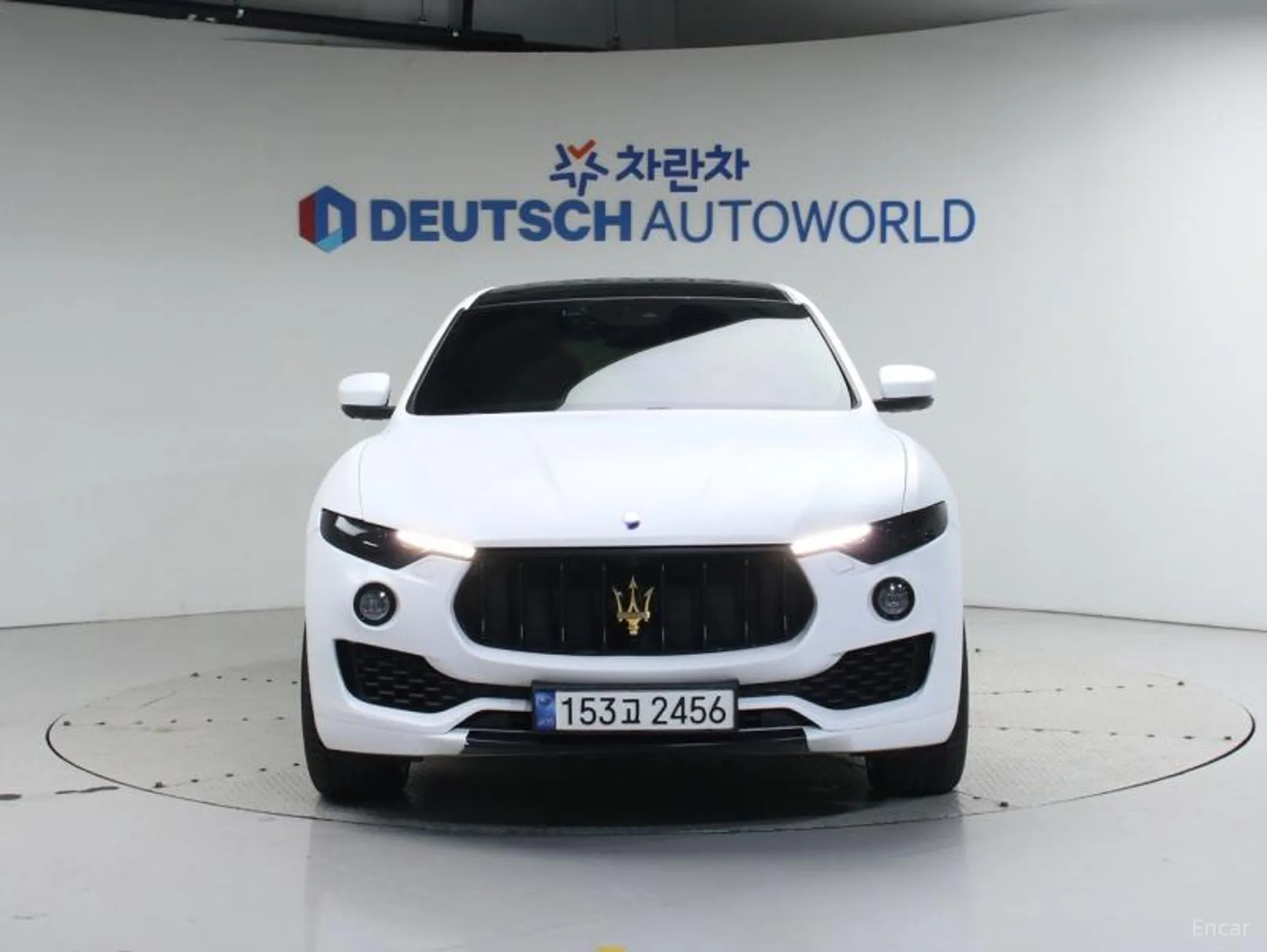 Maserati Levante превью 3