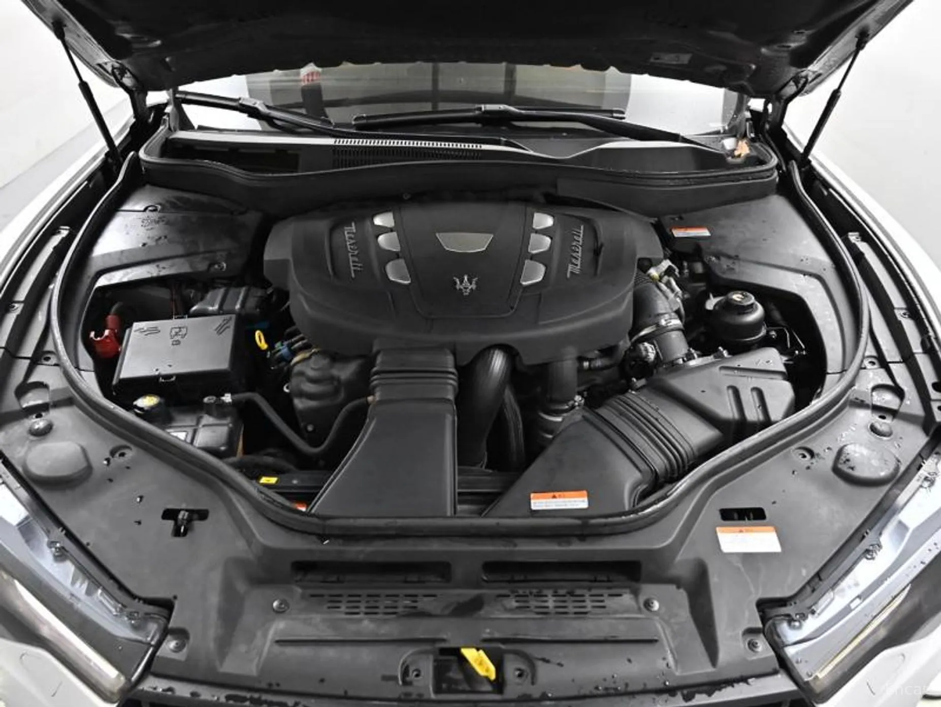 Maserati Levante превью 6