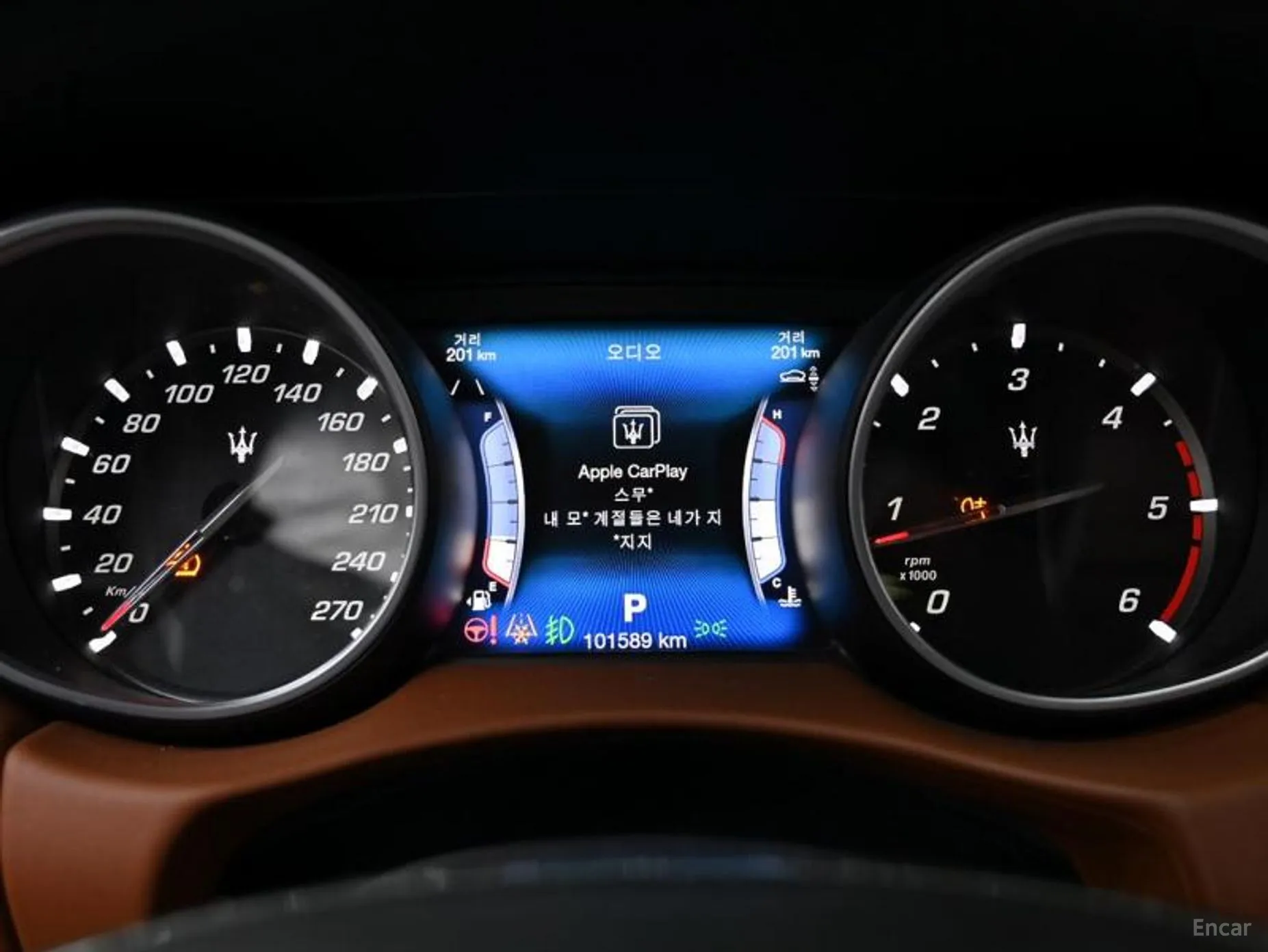 Maserati Levante превью 8