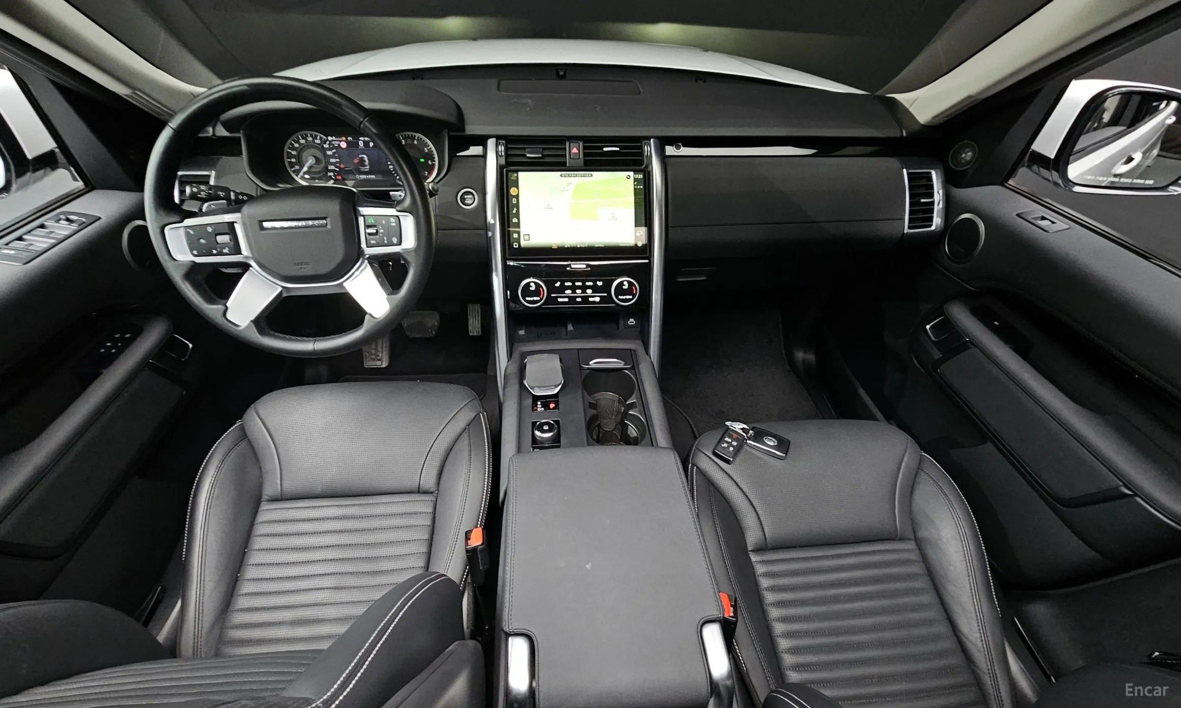 Land Rover Discovery 5 превью 7