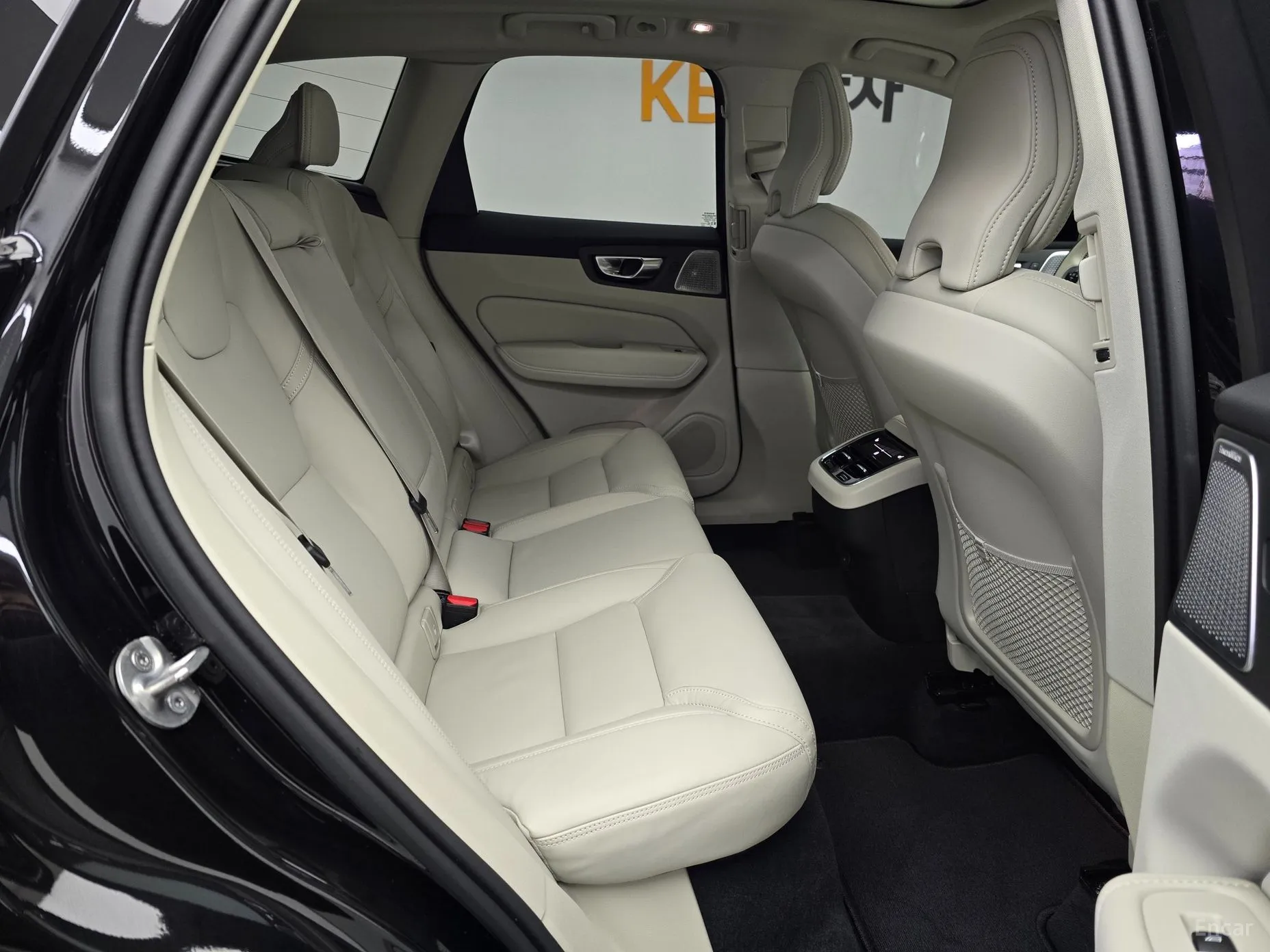 Volvo XC60 Gen 2 превью 11