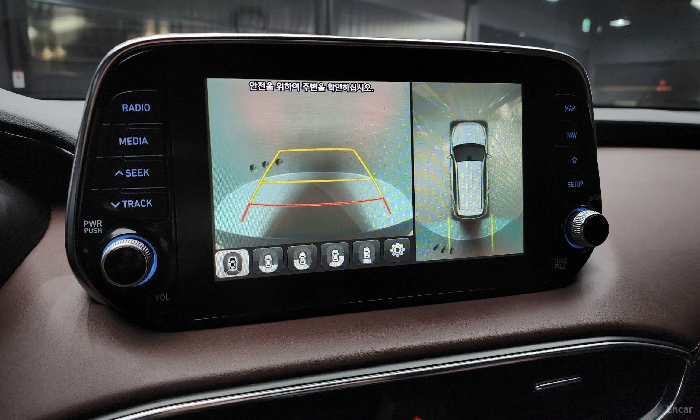 Hyundai Santa Fe TM превью 16