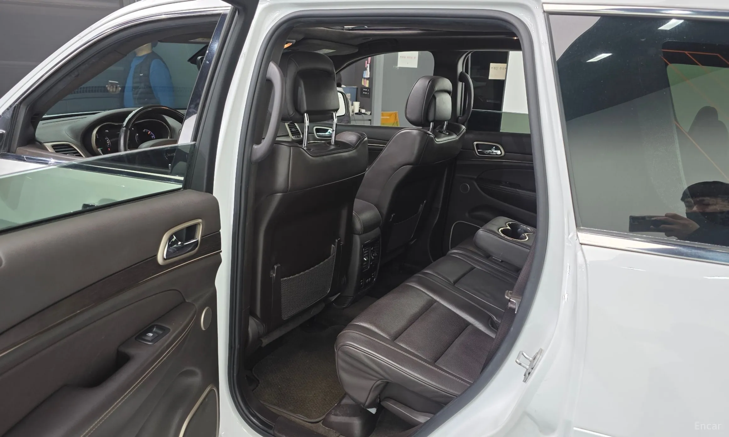 Jeep Grand Cherokee превью 11