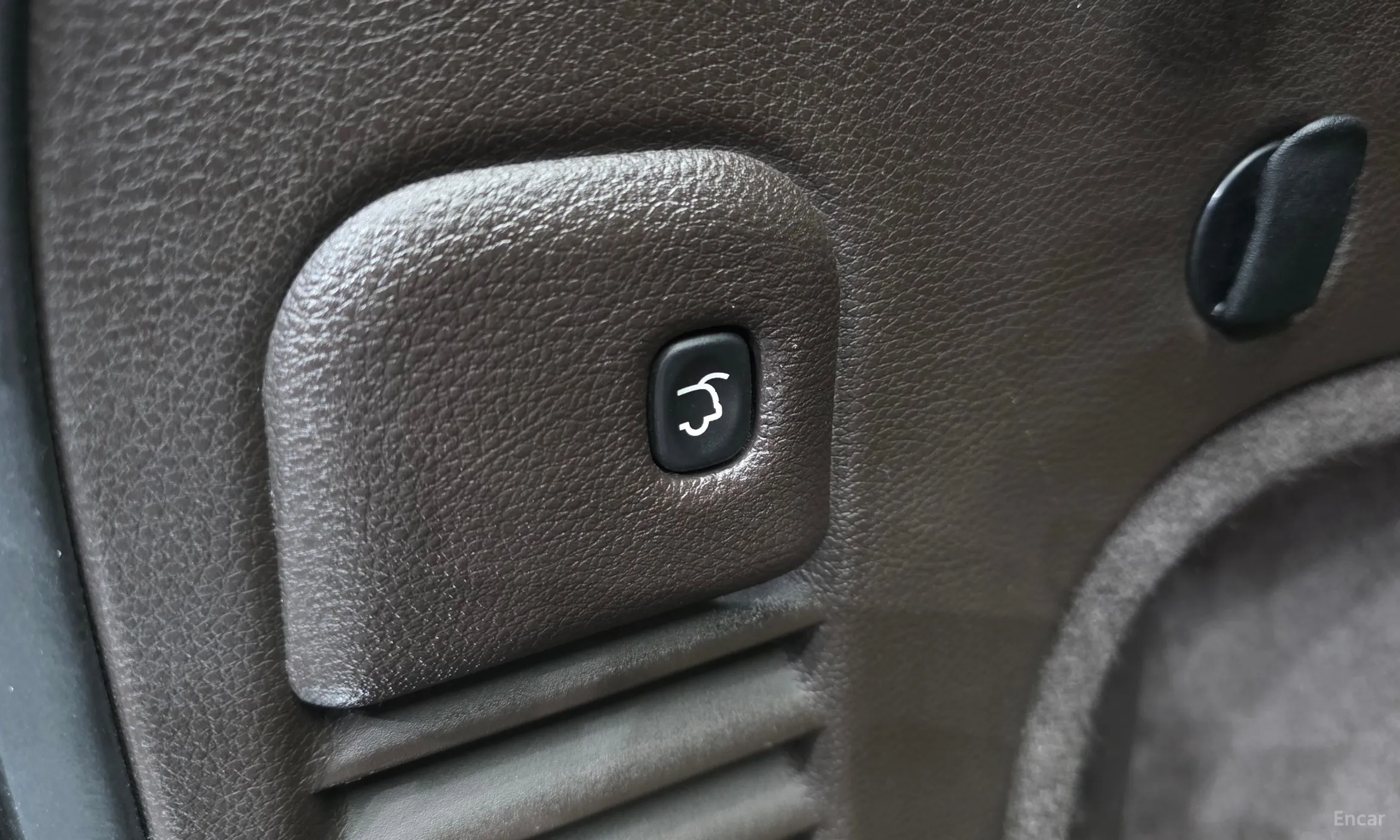 Jeep Grand Cherokee превью 19