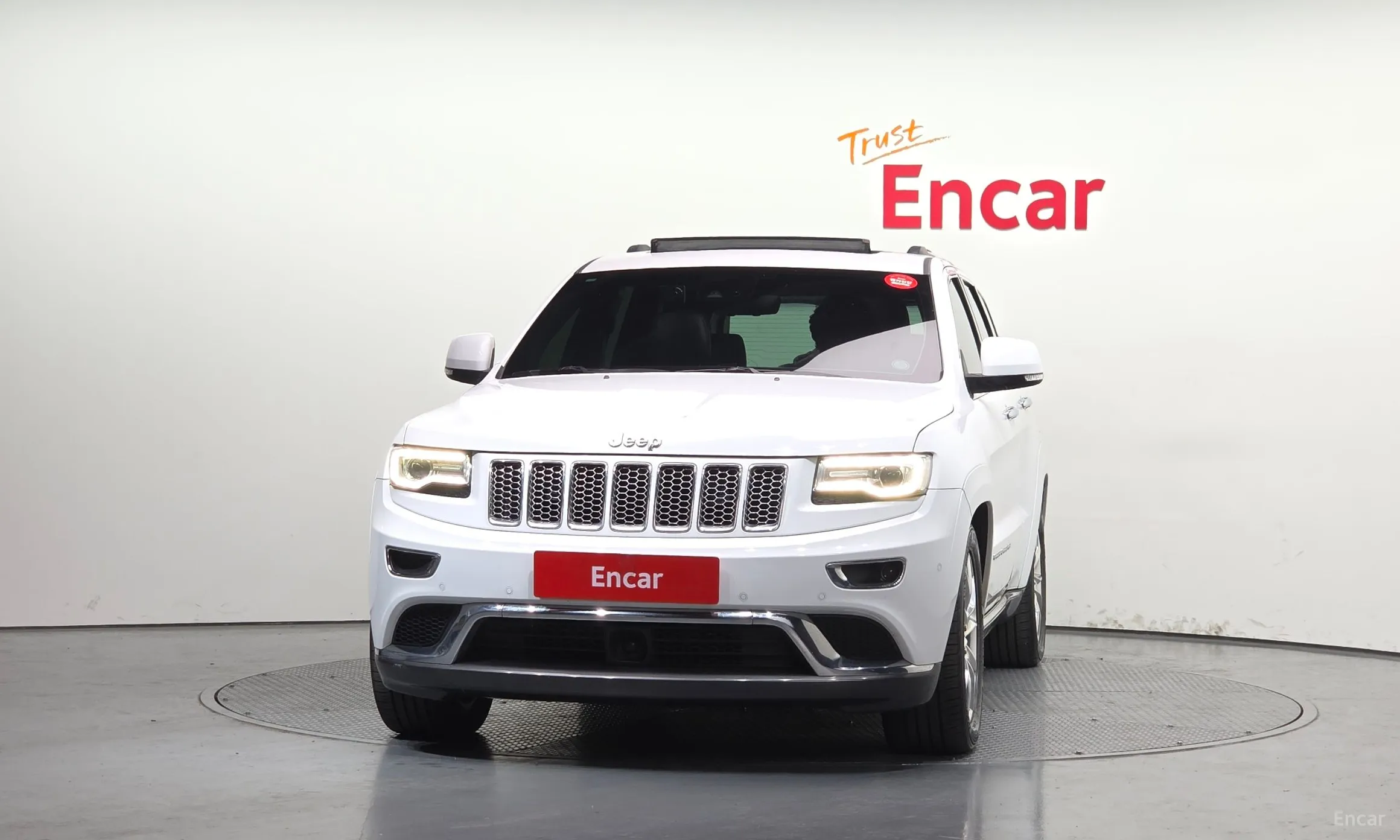 Jeep Grand Cherokee превью 3