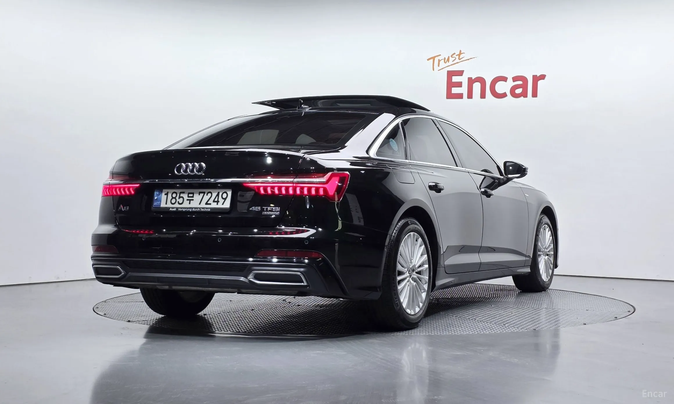 Audi A6 (C8)