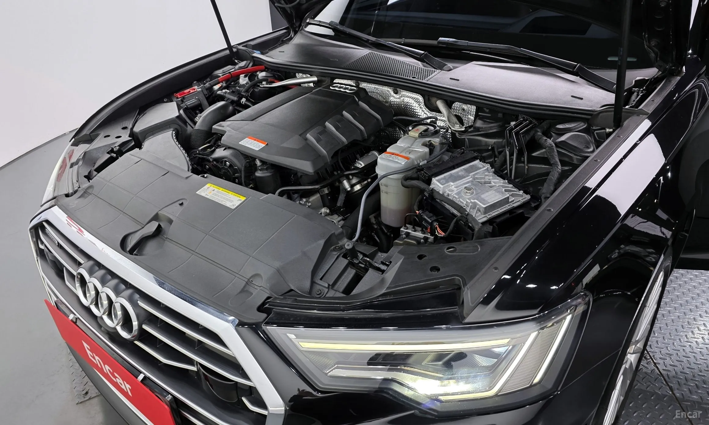 Audi A6 (C8) превью 6