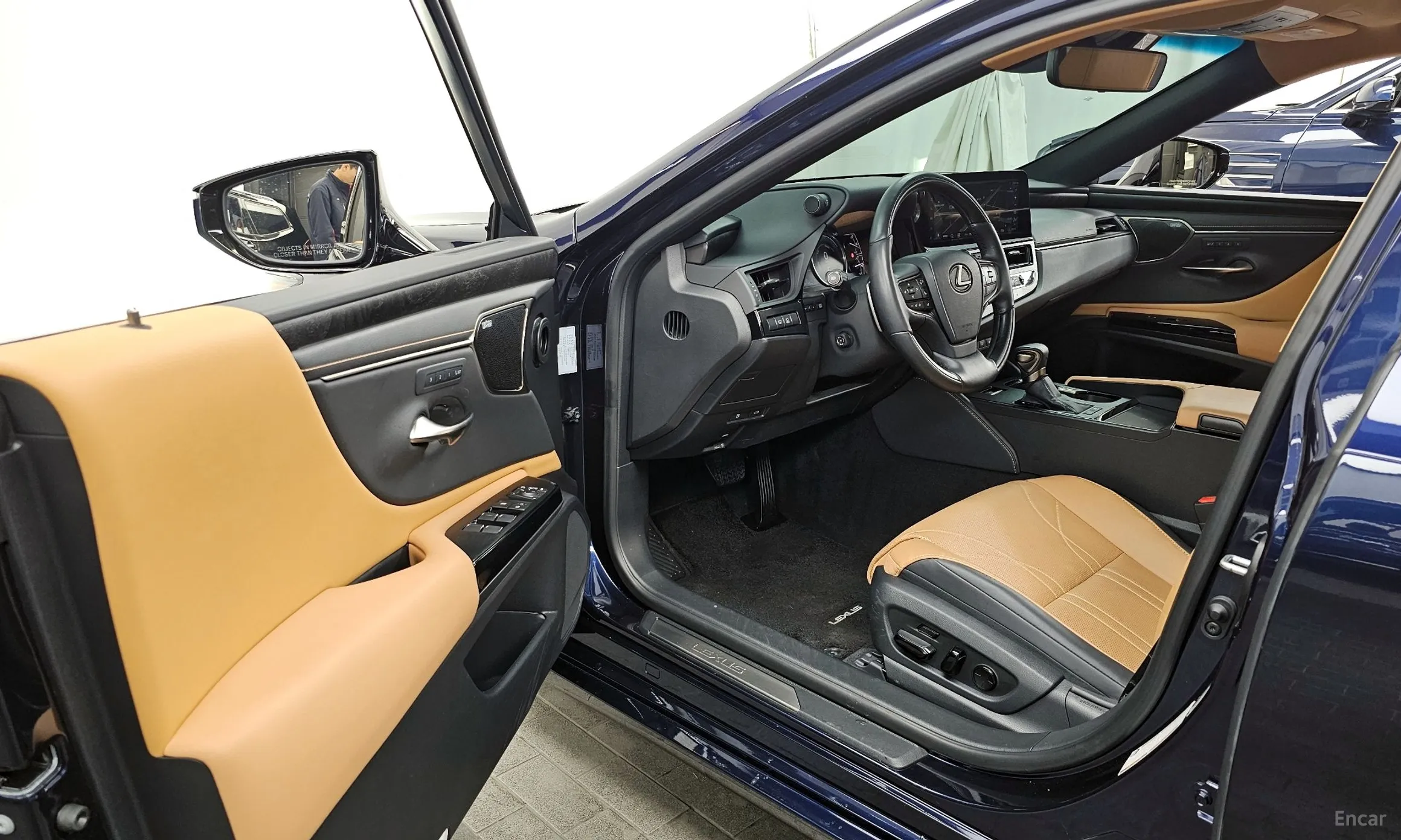 Lexus ES300h 7th Generation превью 10