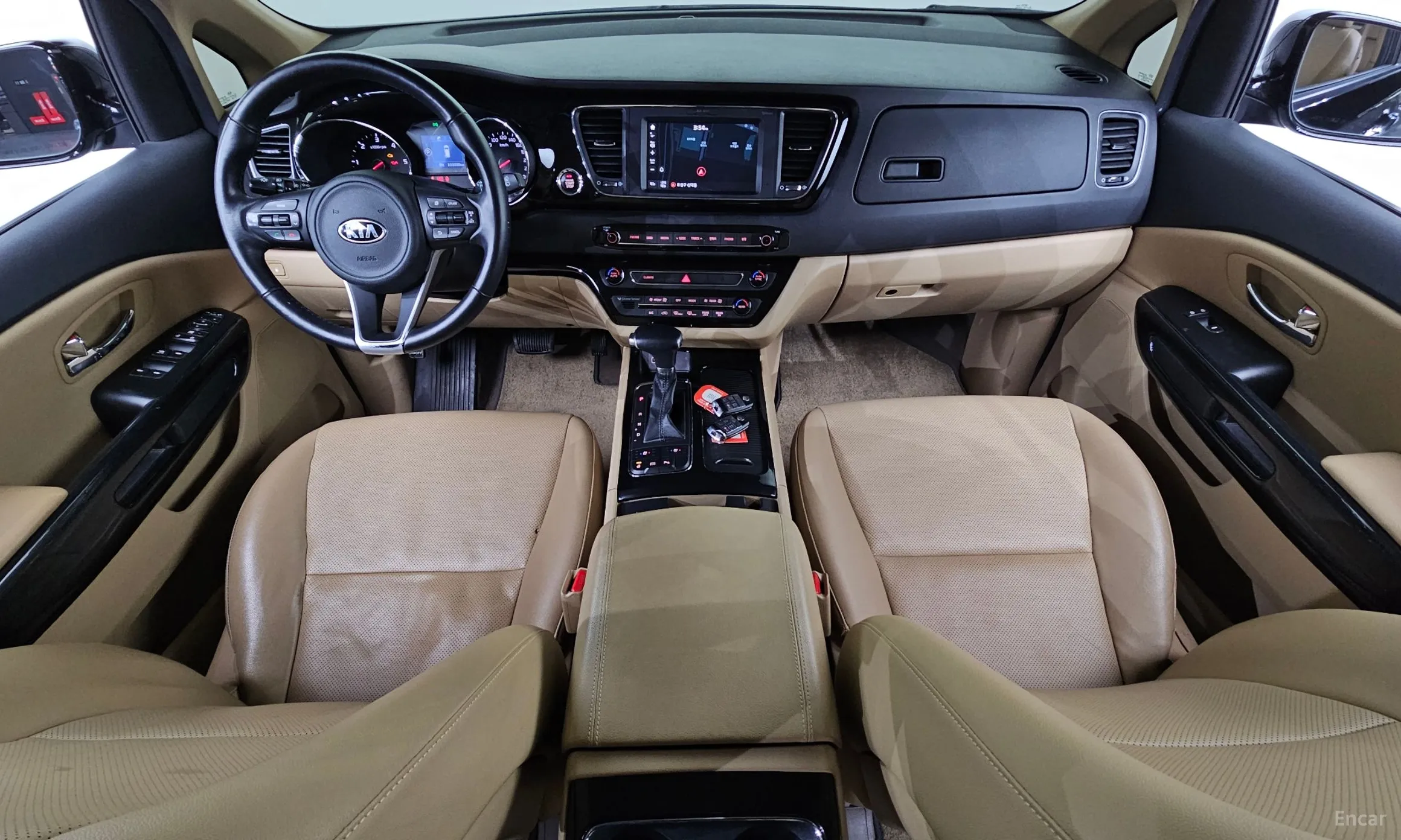 Kia Carnival превью 7