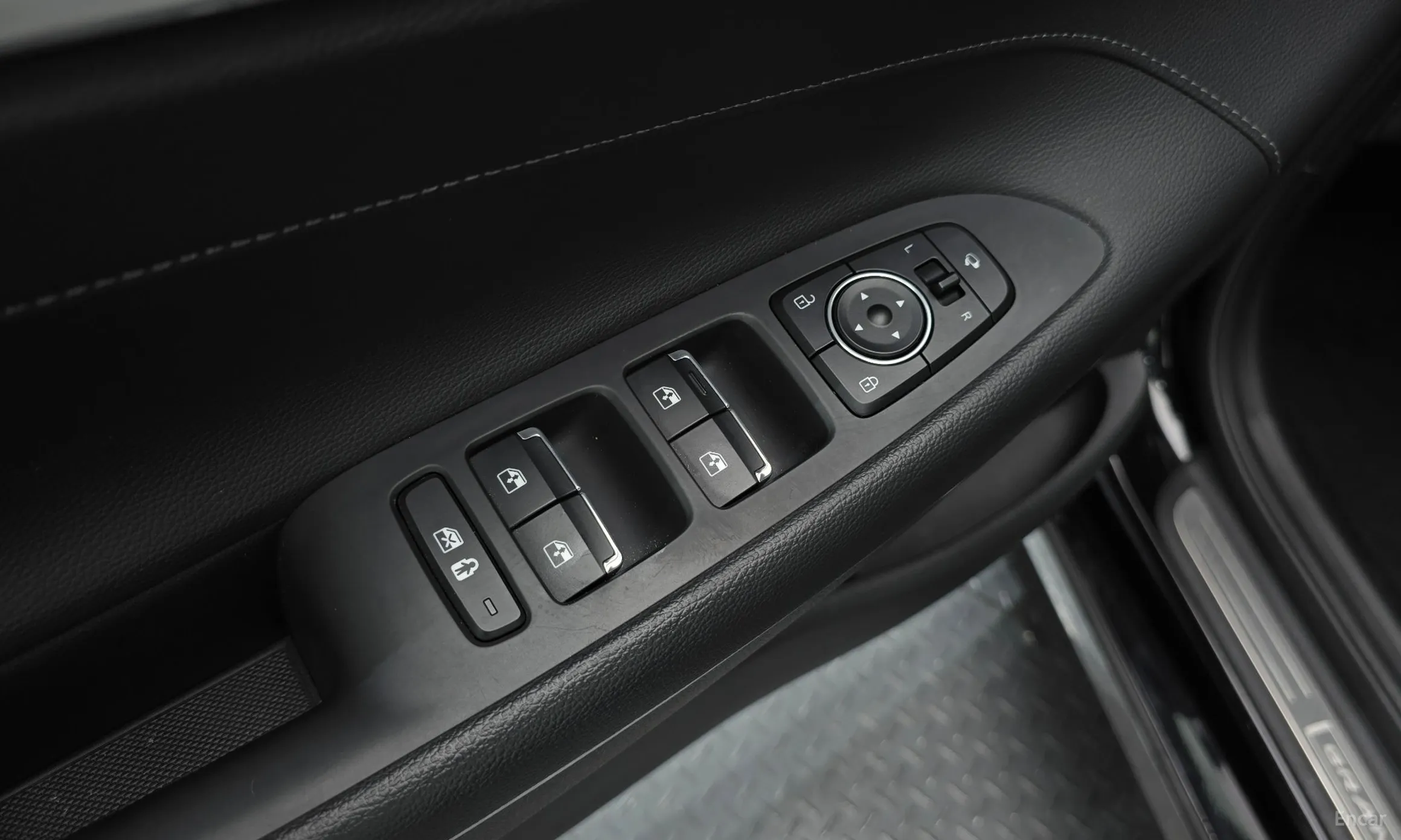 Hyundai Grandeur IG превью 14