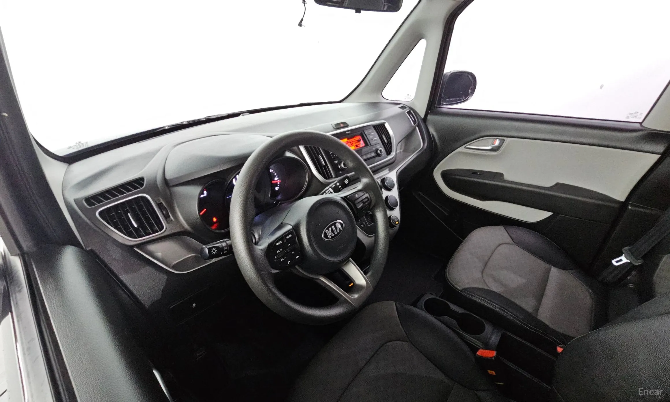 Kia Ray превью 7