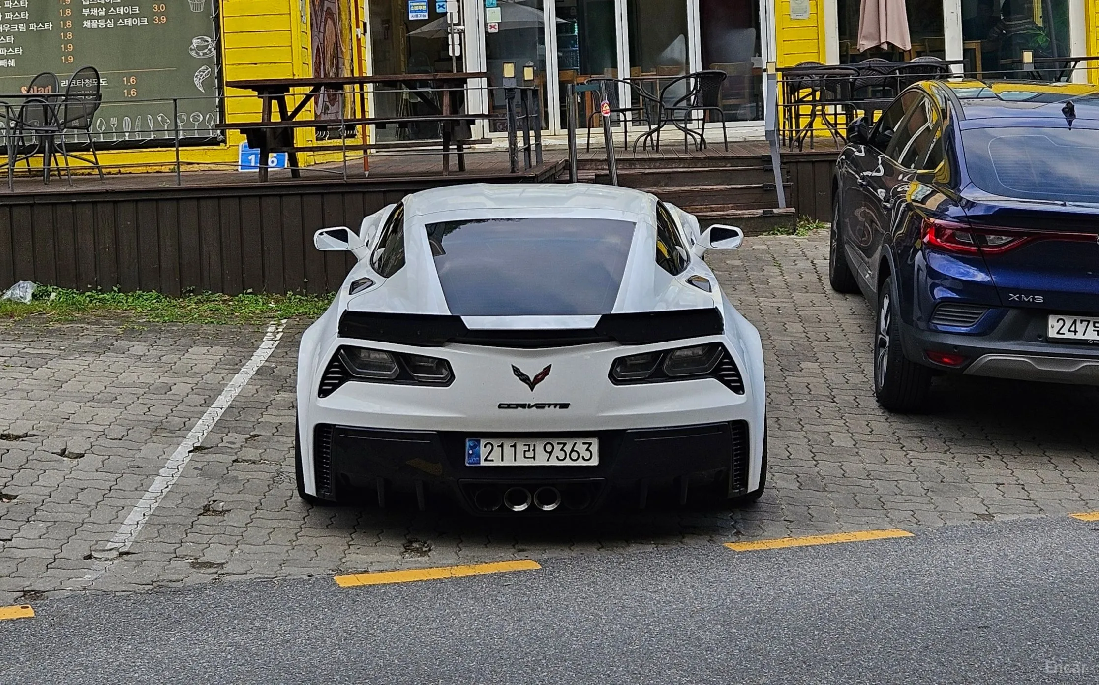 Chevrolet Corvette превью 10