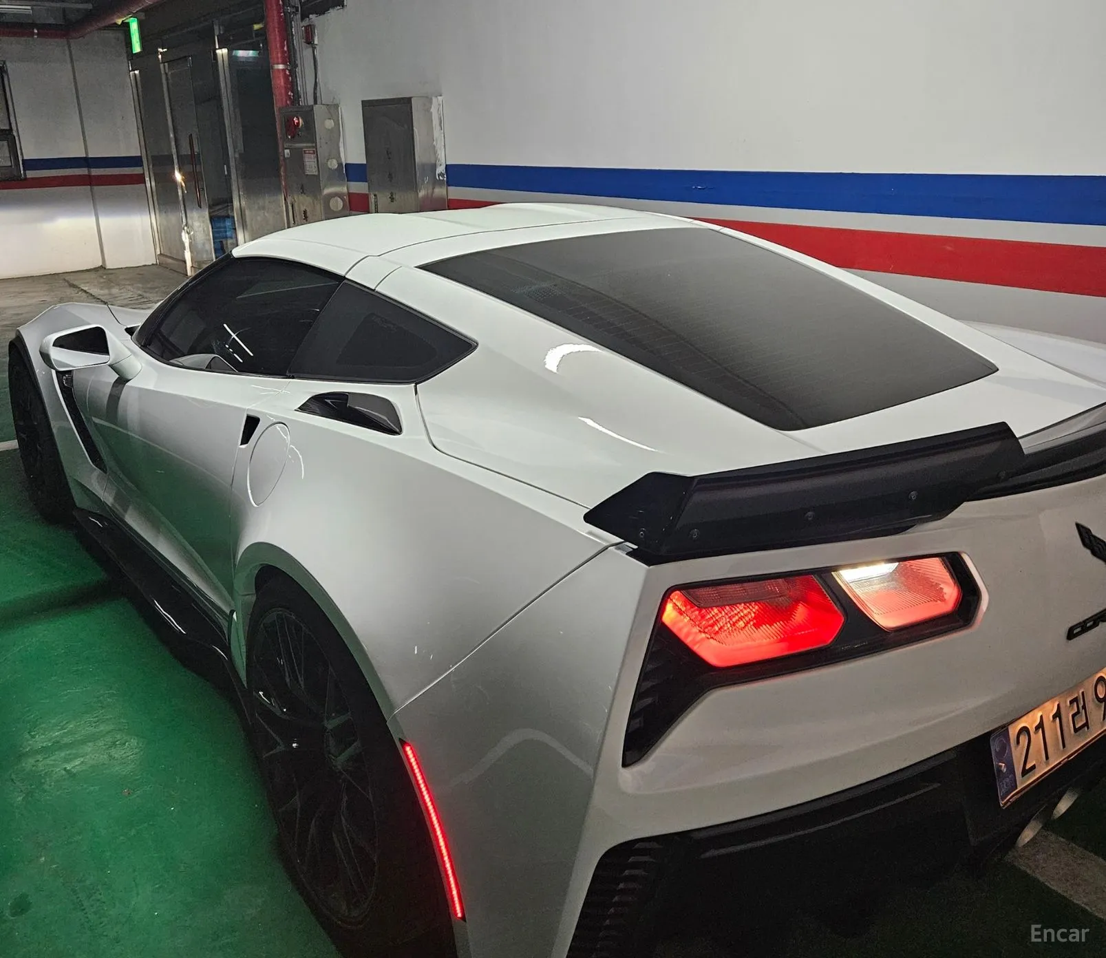 Chevrolet Corvette превью 6