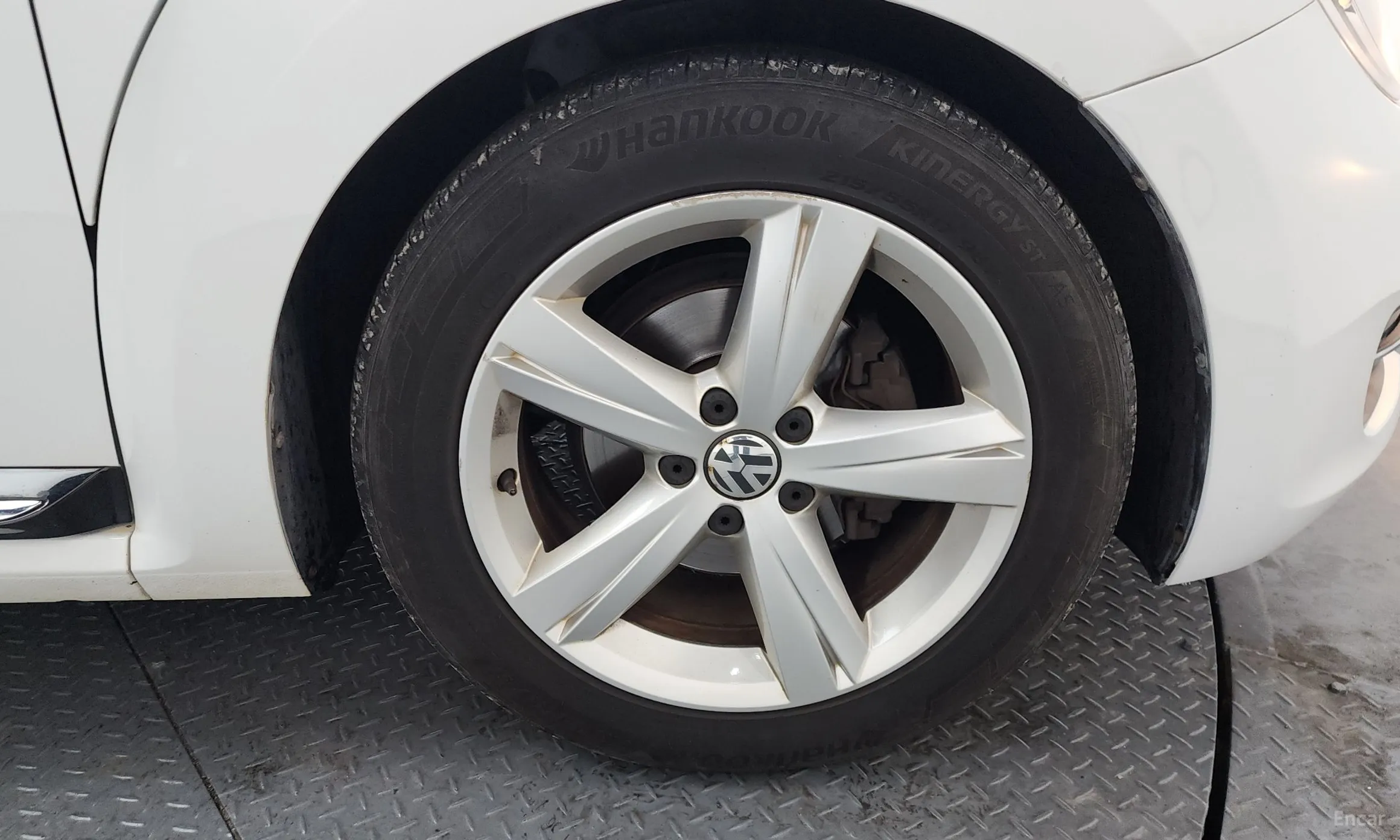 Volkswagen The Beetle превью 5