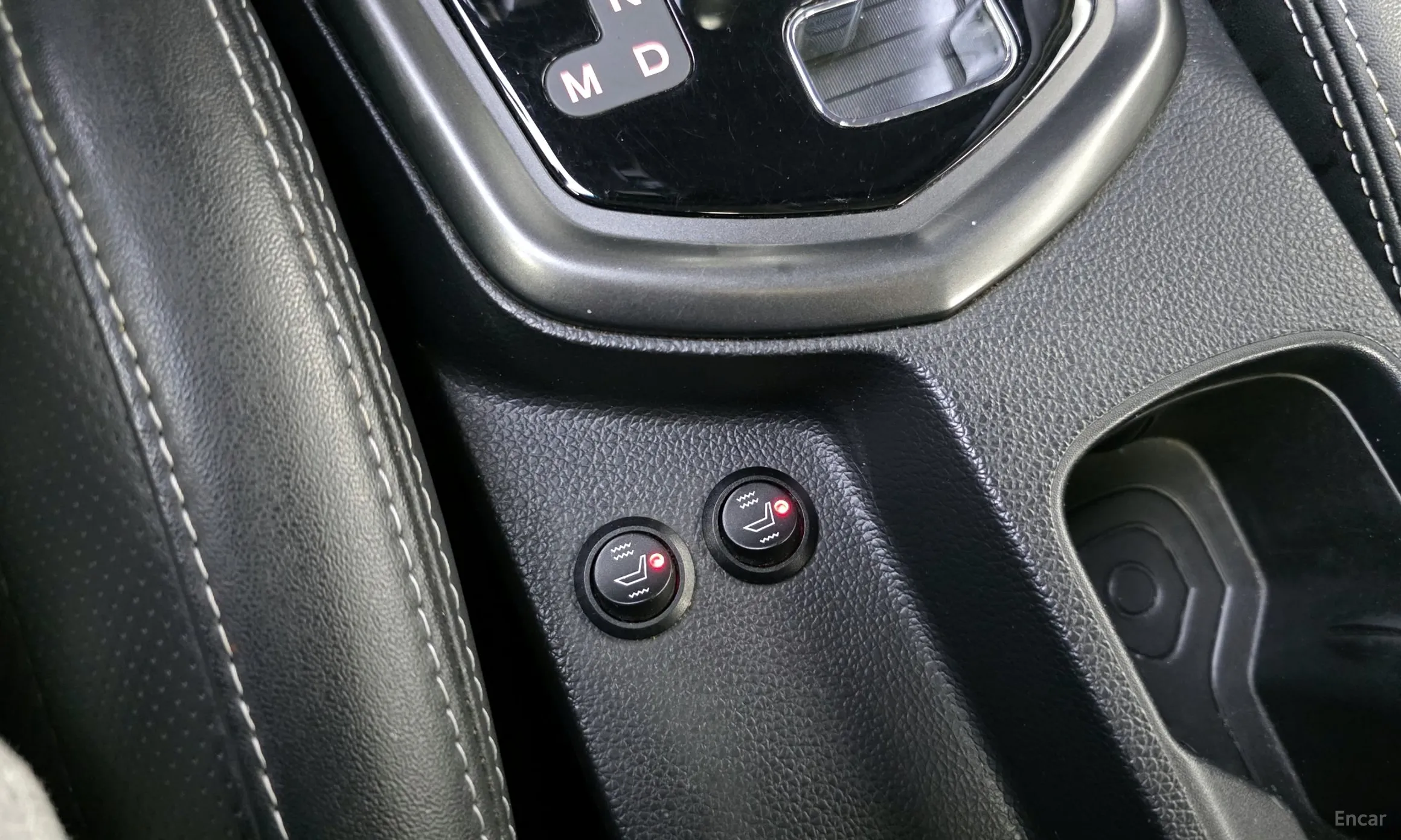 KG Mobility (SsangYong) Tivoli Air превью 18