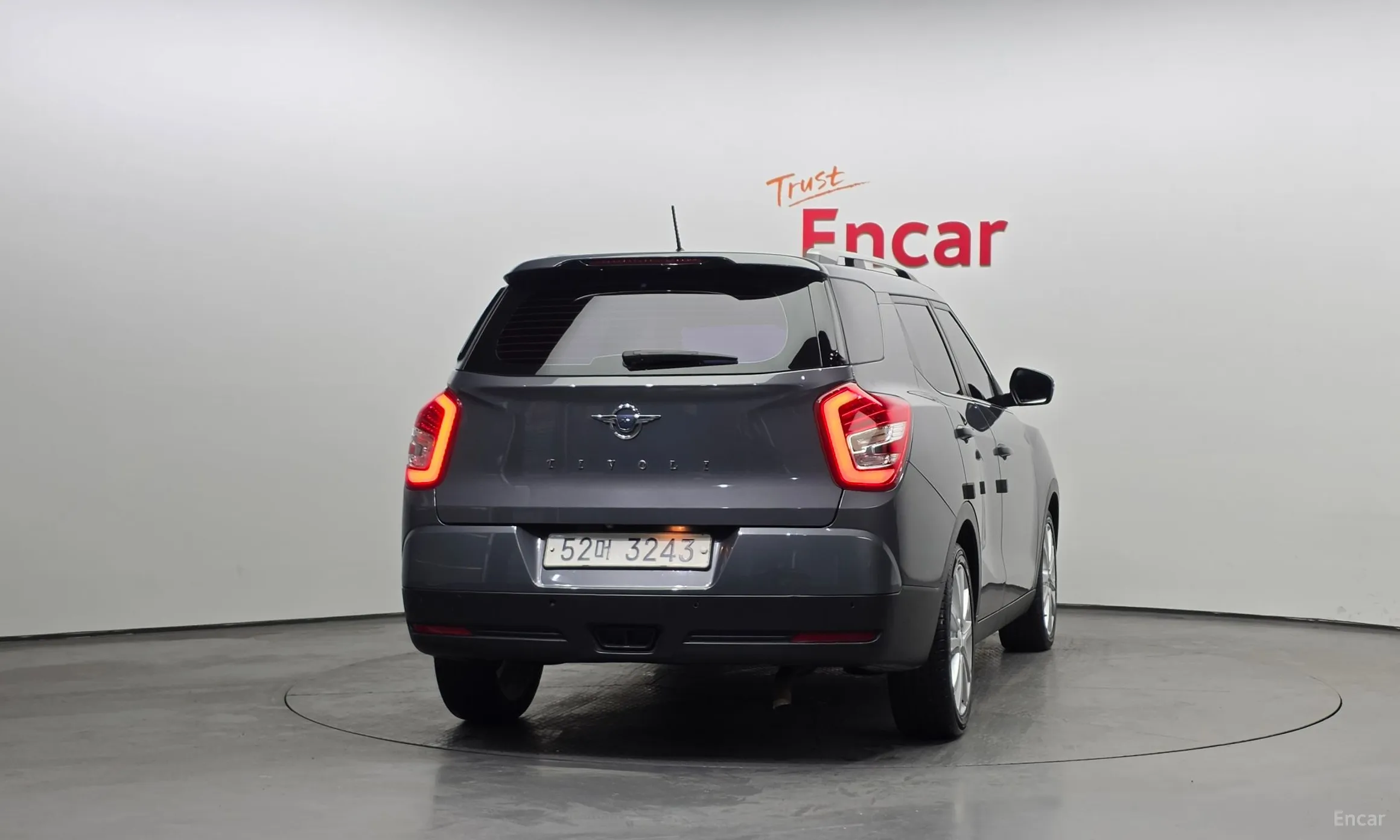 KG Mobility (SsangYong) Tivoli Air превью 4