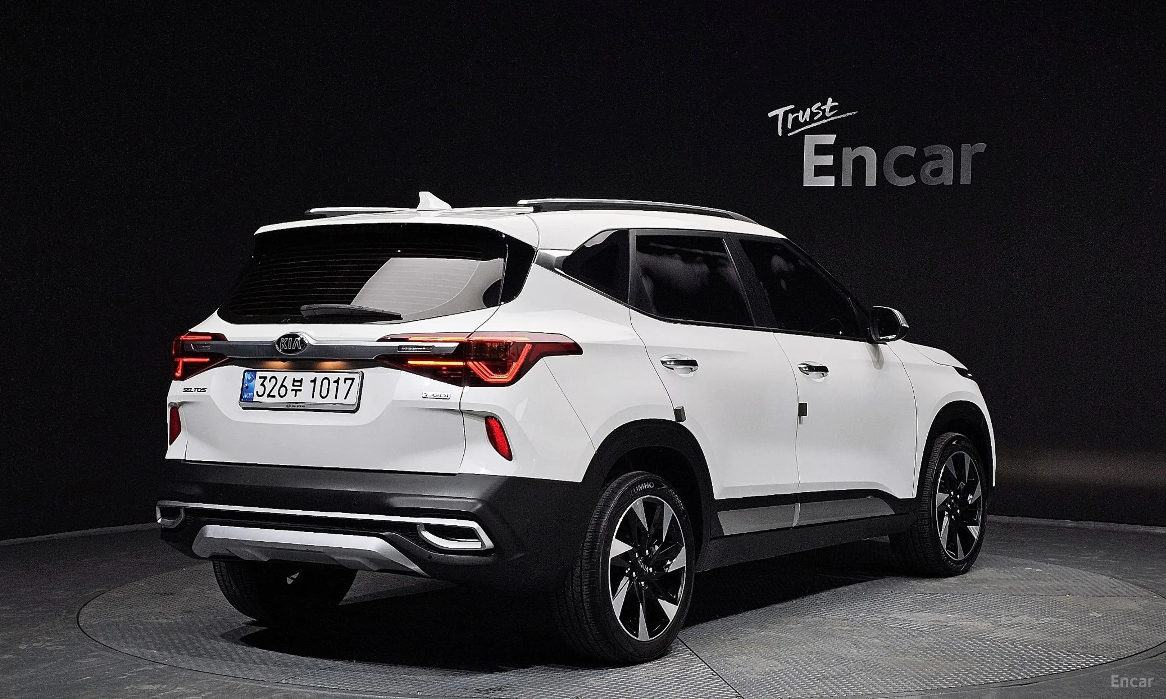 Kia Seltos превью 2