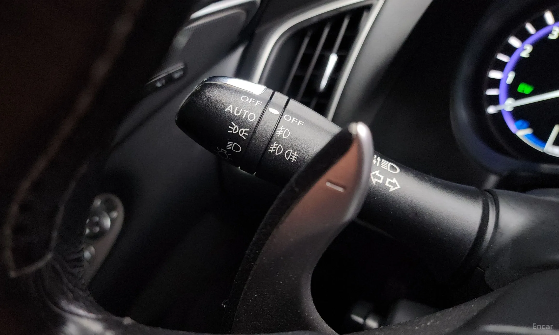Infiniti Q50 превью 18