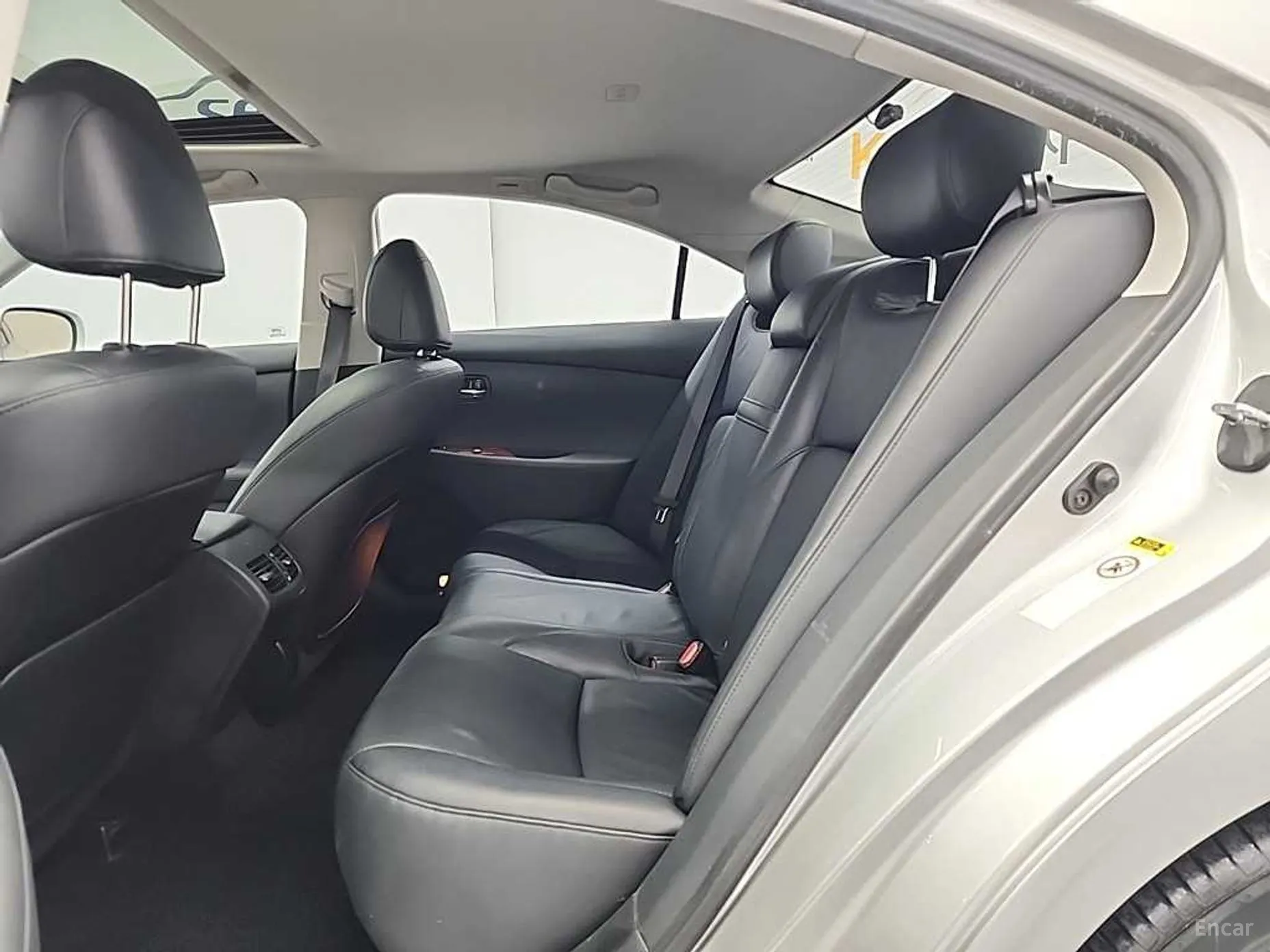 Lexus ES350 превью 12