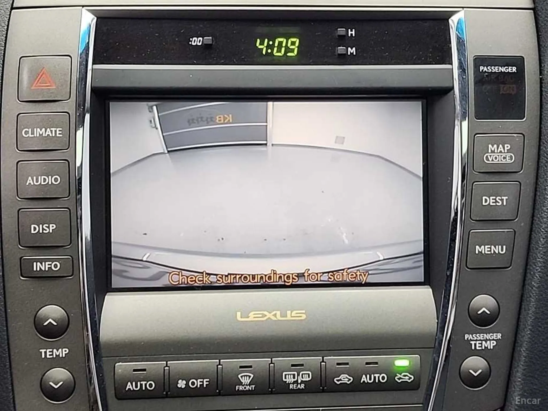 Lexus ES350 превью 16
