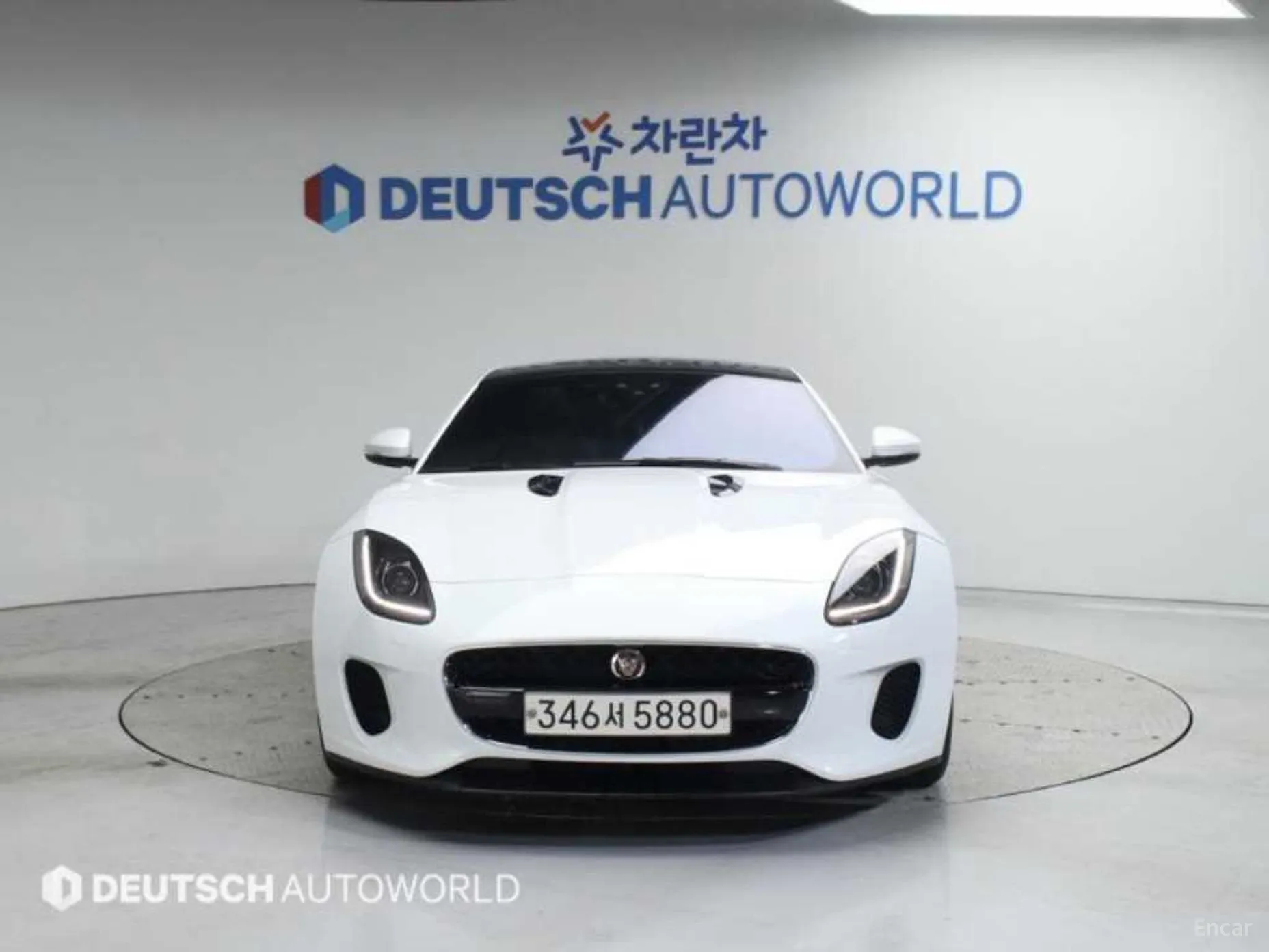 Jaguar F-TYPE превью 2