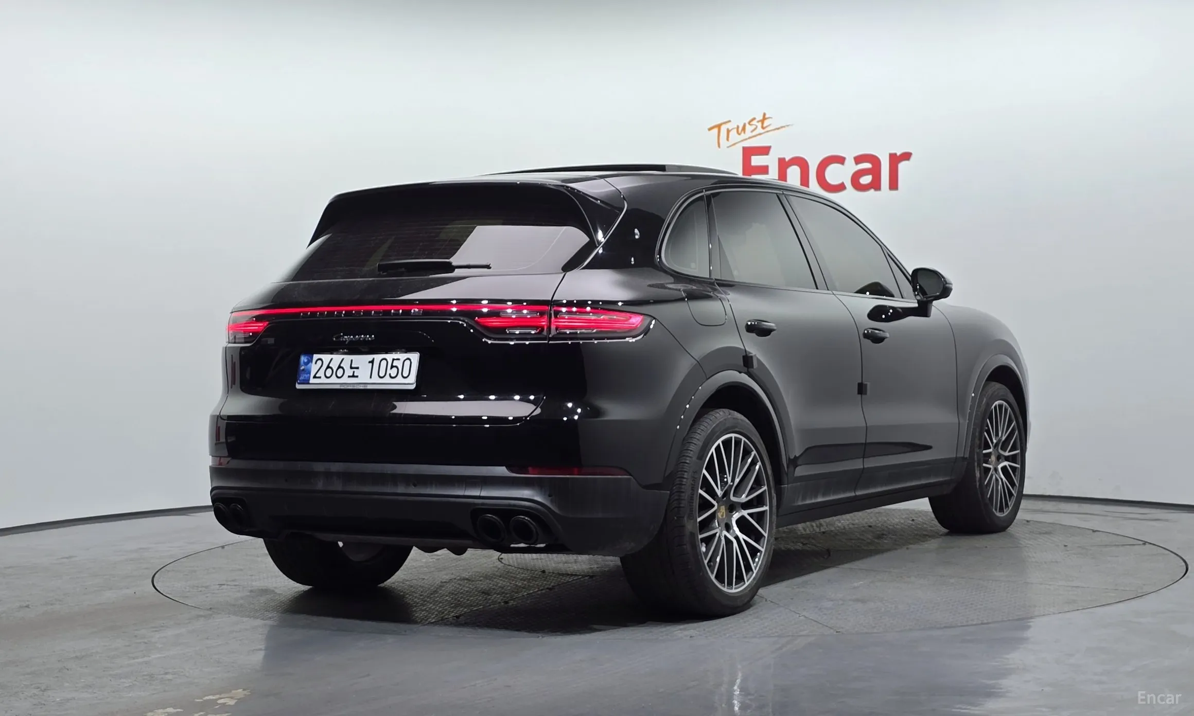 Porsche Cayenne (PO536) превью 2