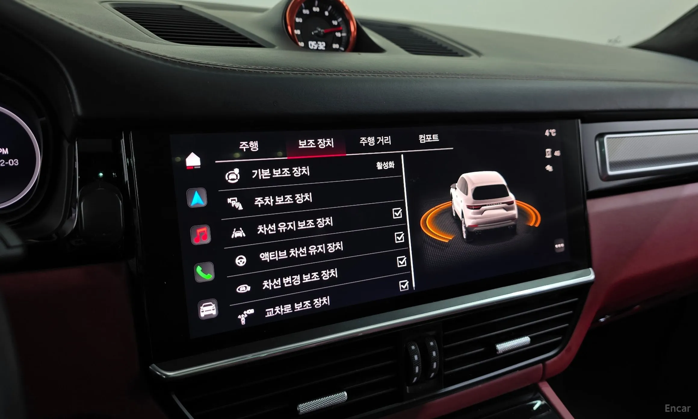 Porsche Cayenne (PO536) превью 16