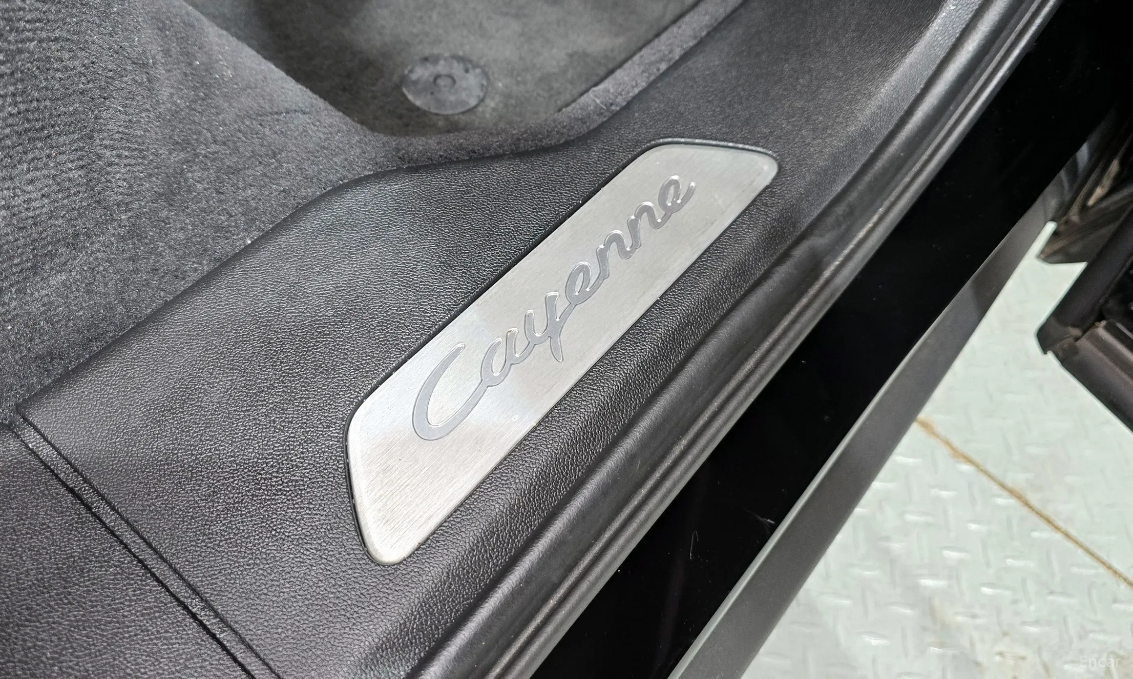 Porsche Cayenne (PO536) превью 17