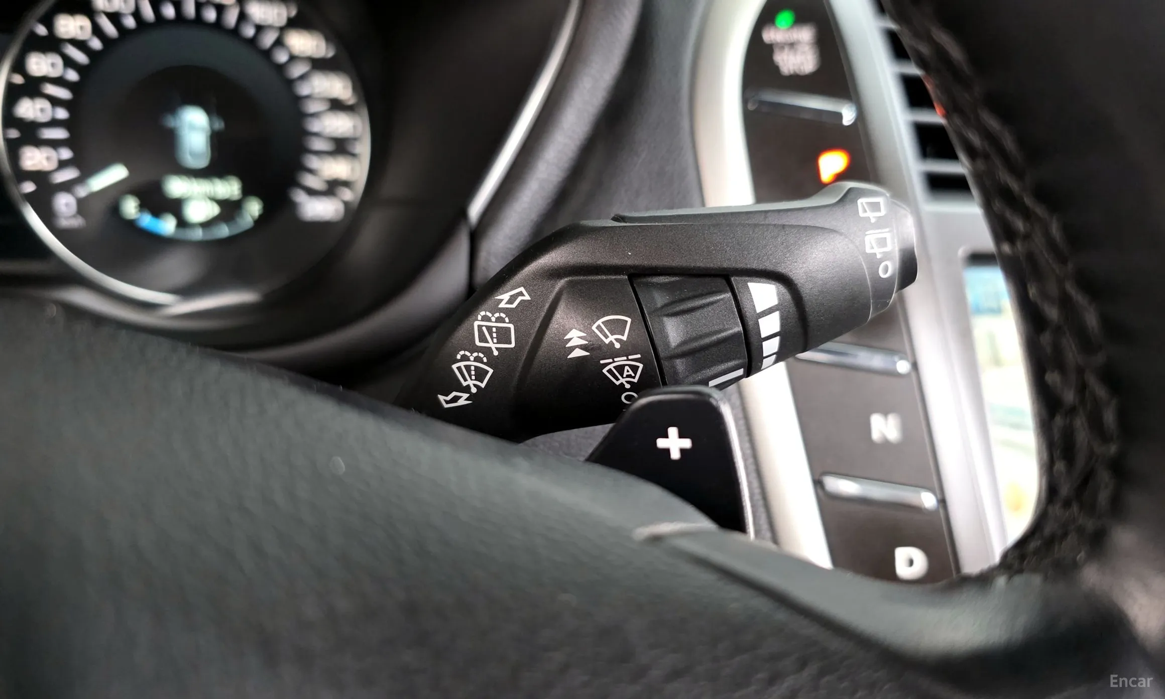 Lincoln MKC превью 14