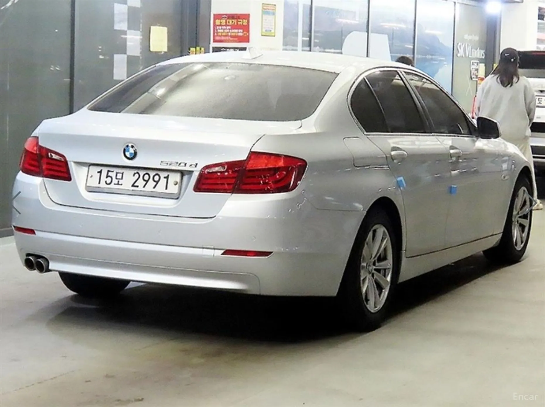 BMW 5 Series (F10) превью 4