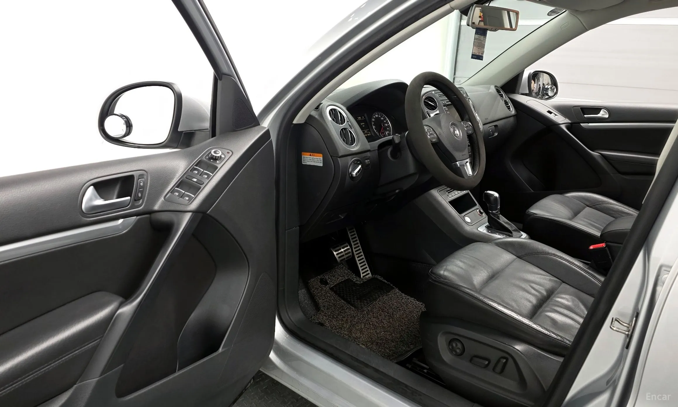 Volkswagen New Tiguan превью 10