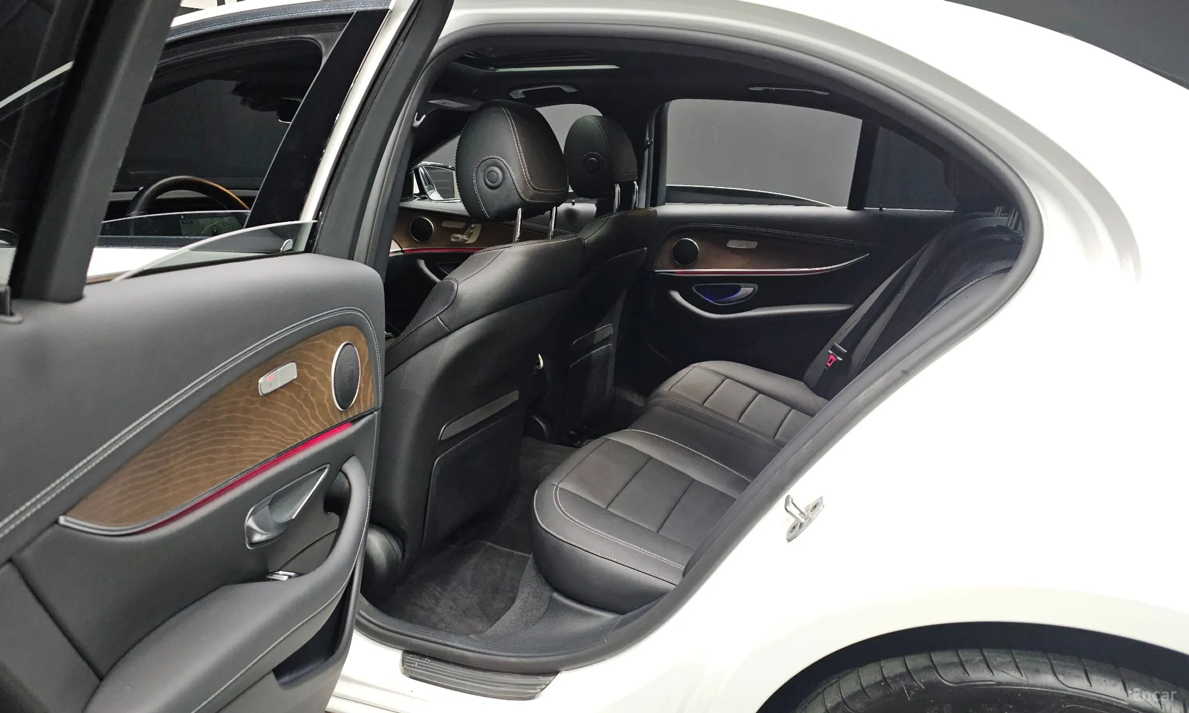 Mercedes Benz E-Class W213 превью 19