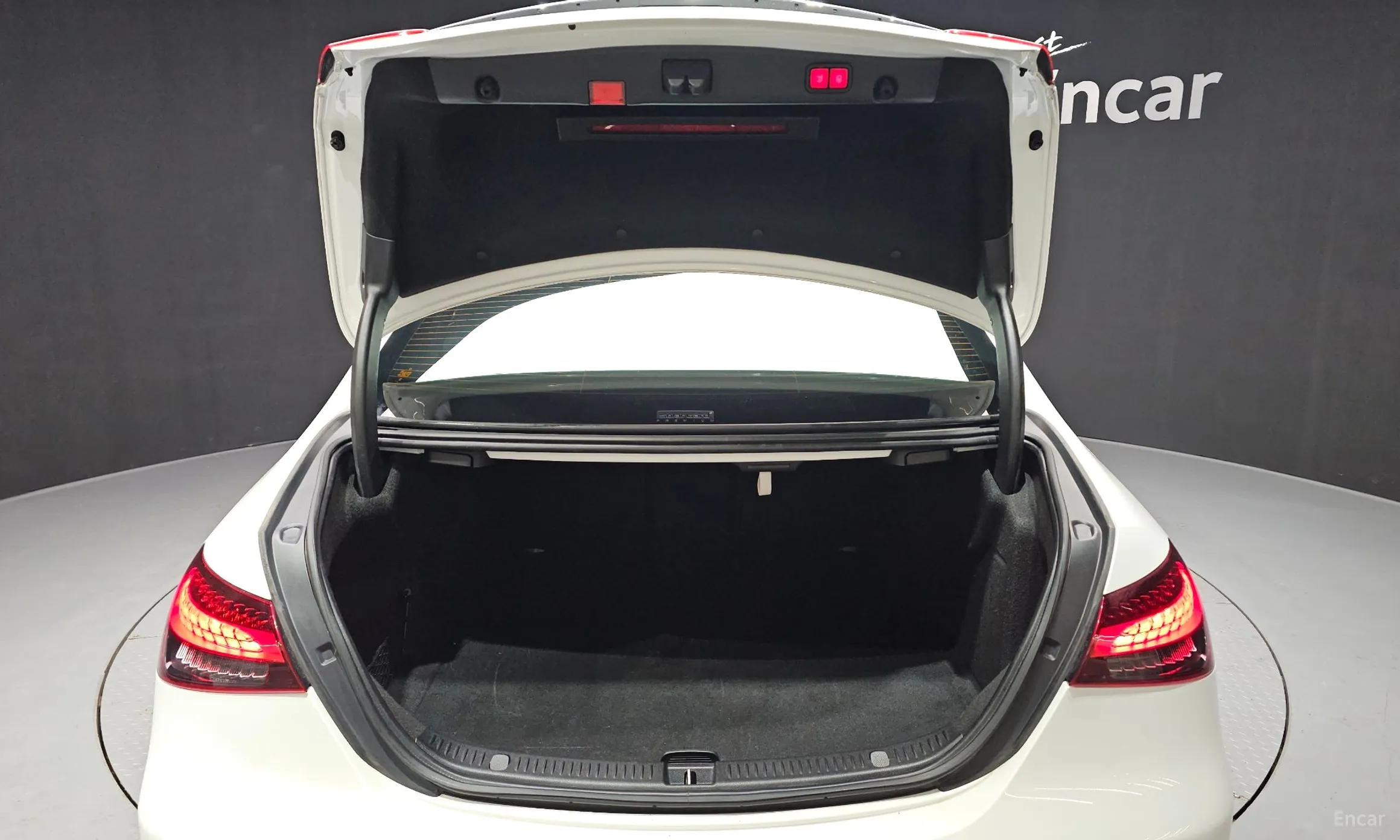 Mercedes Benz E-Class W213 превью 20