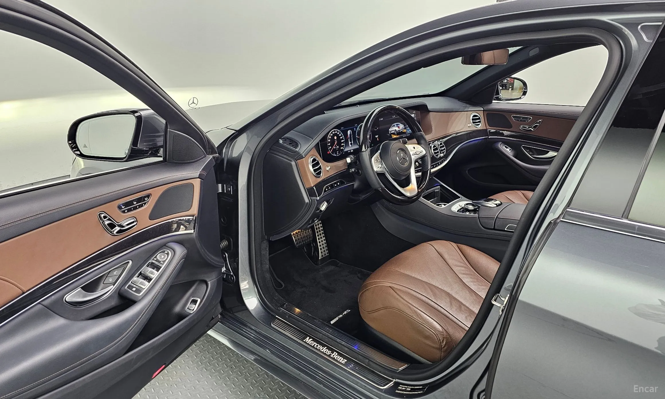 Mercedes Benz S-Class W222 превью 11