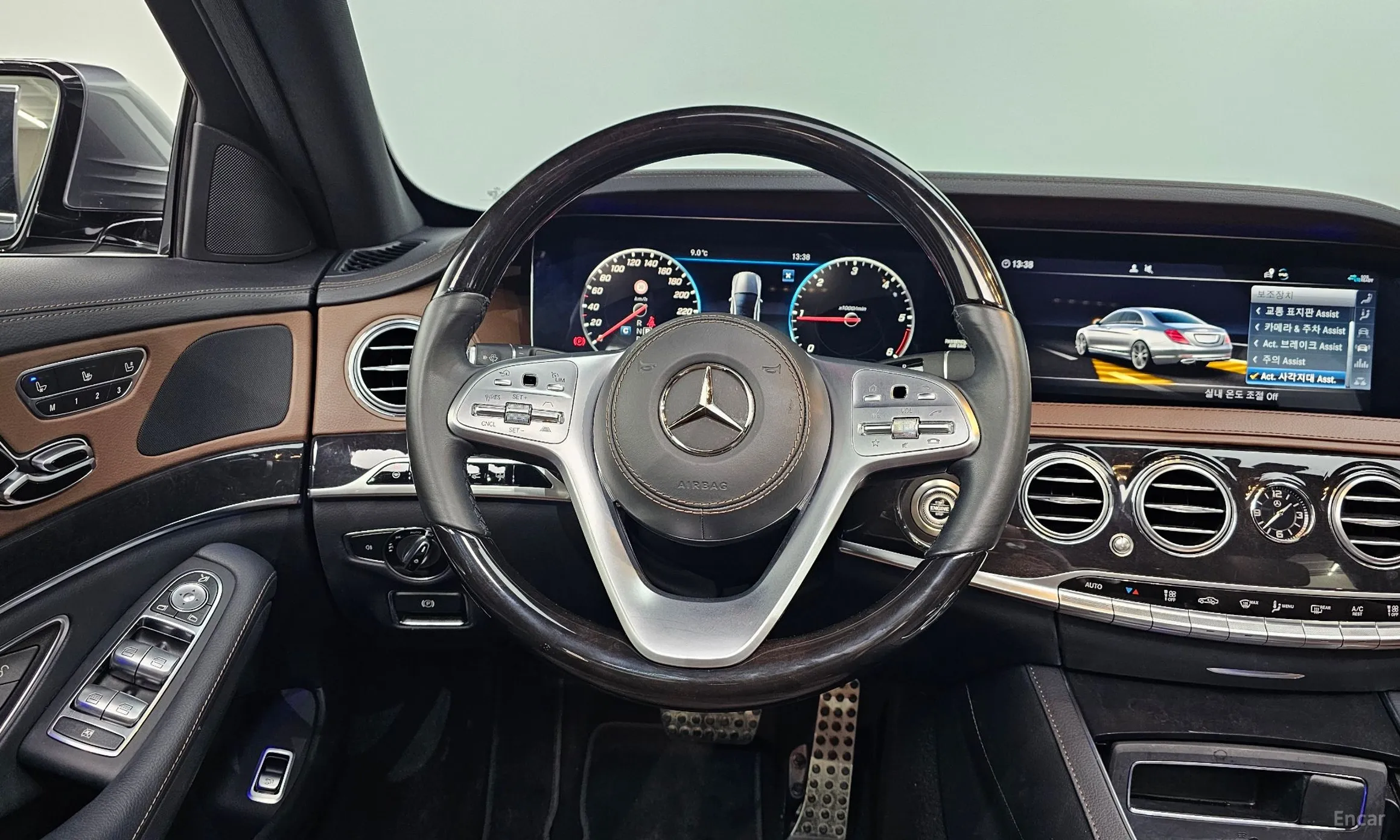 Mercedes Benz S-Class W222 превью 13
