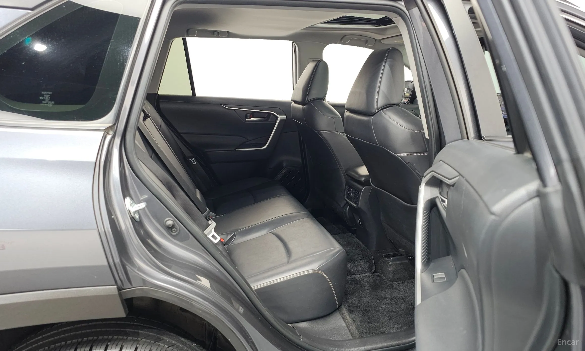Toyota RAV4 5th Generation превью 12
