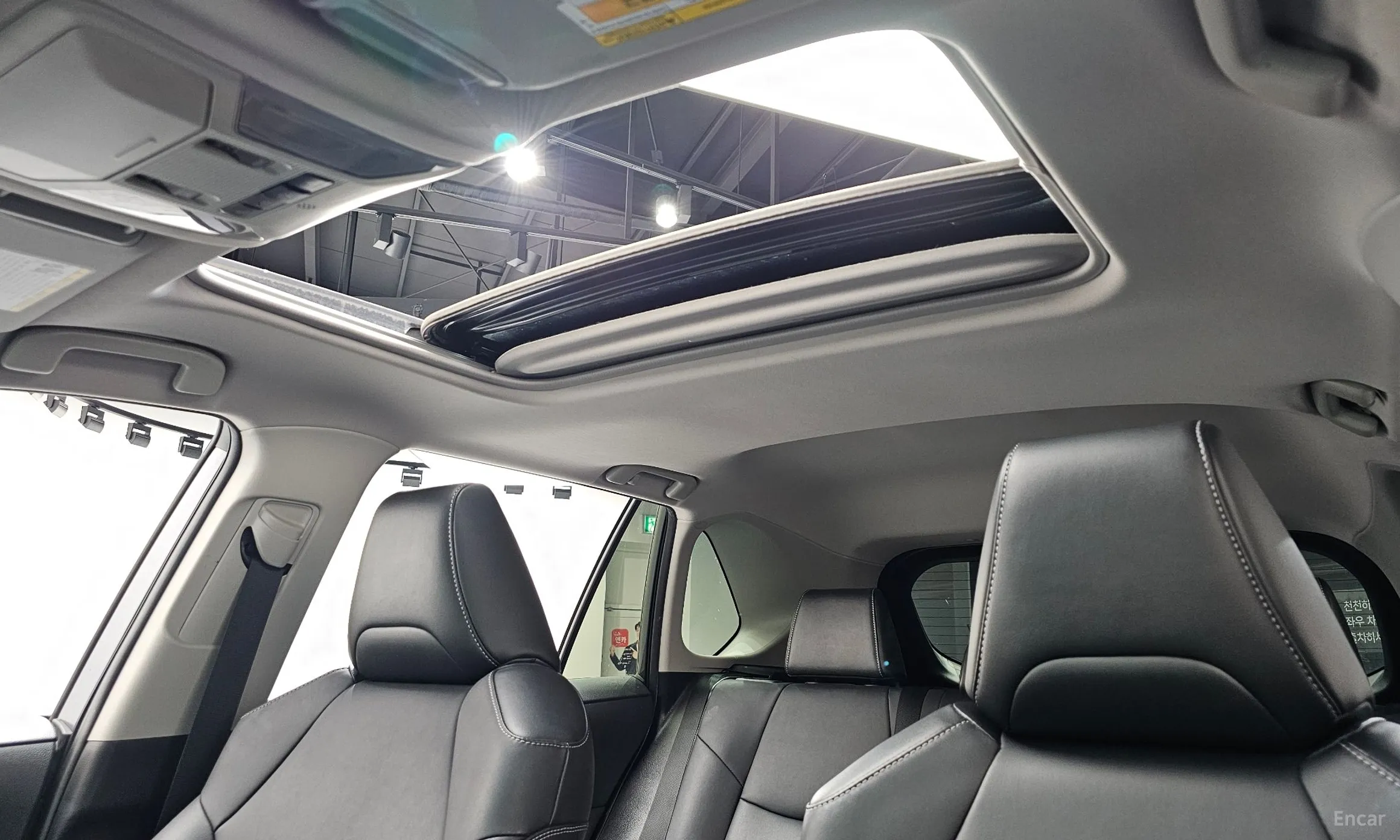 Toyota RAV4 5th Generation превью 19