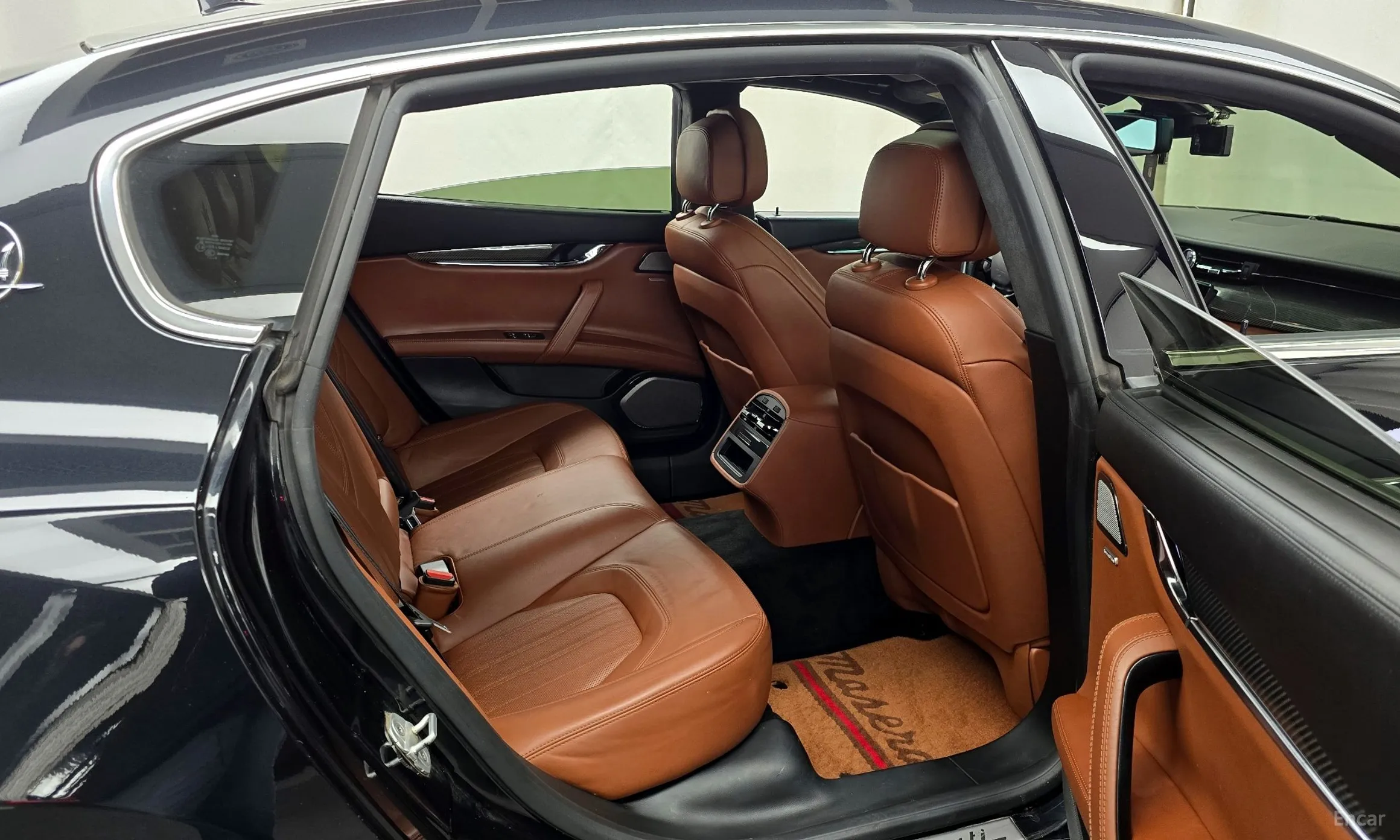 Maserati Quattroporte превью 12