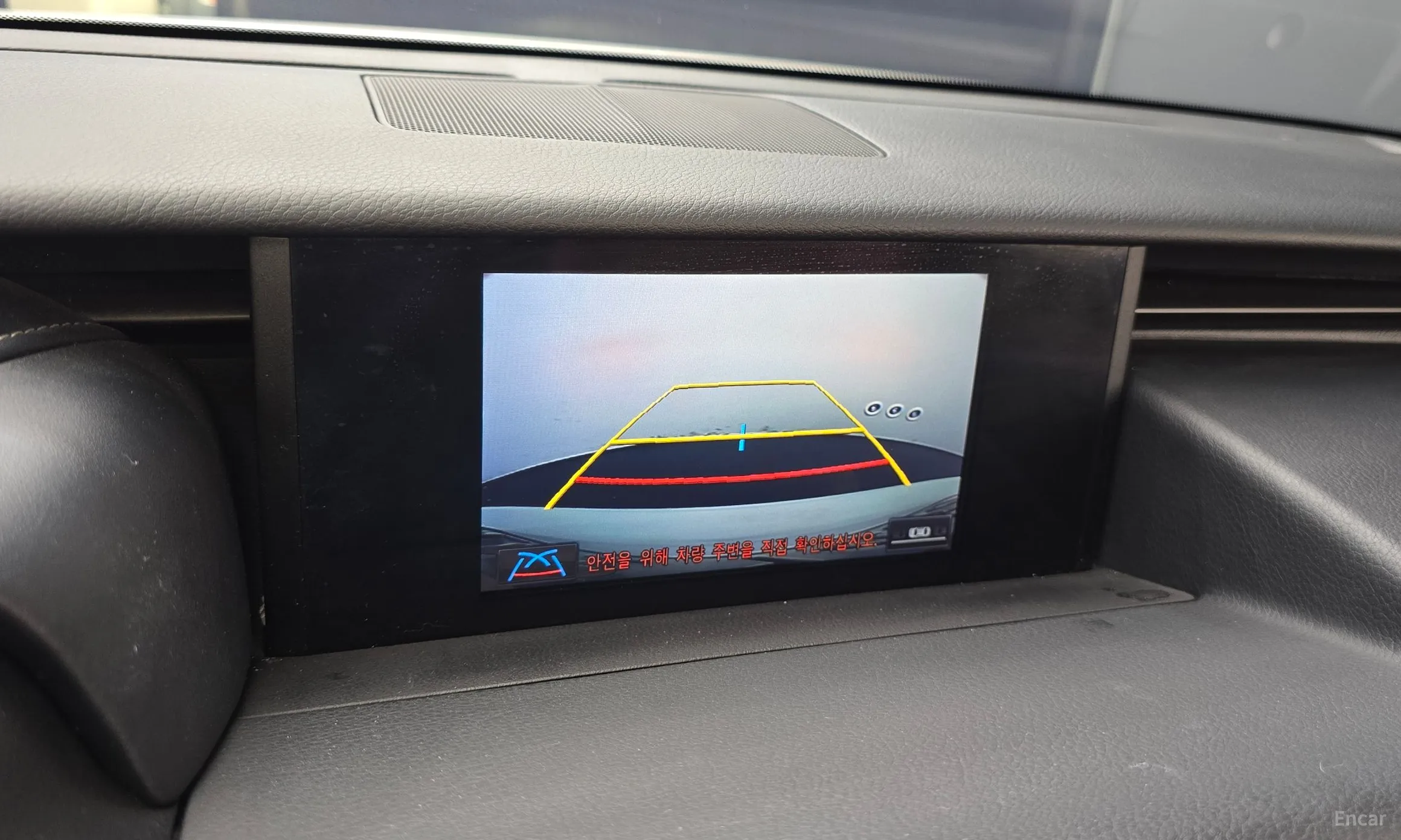Lexus New IS200t превью 17