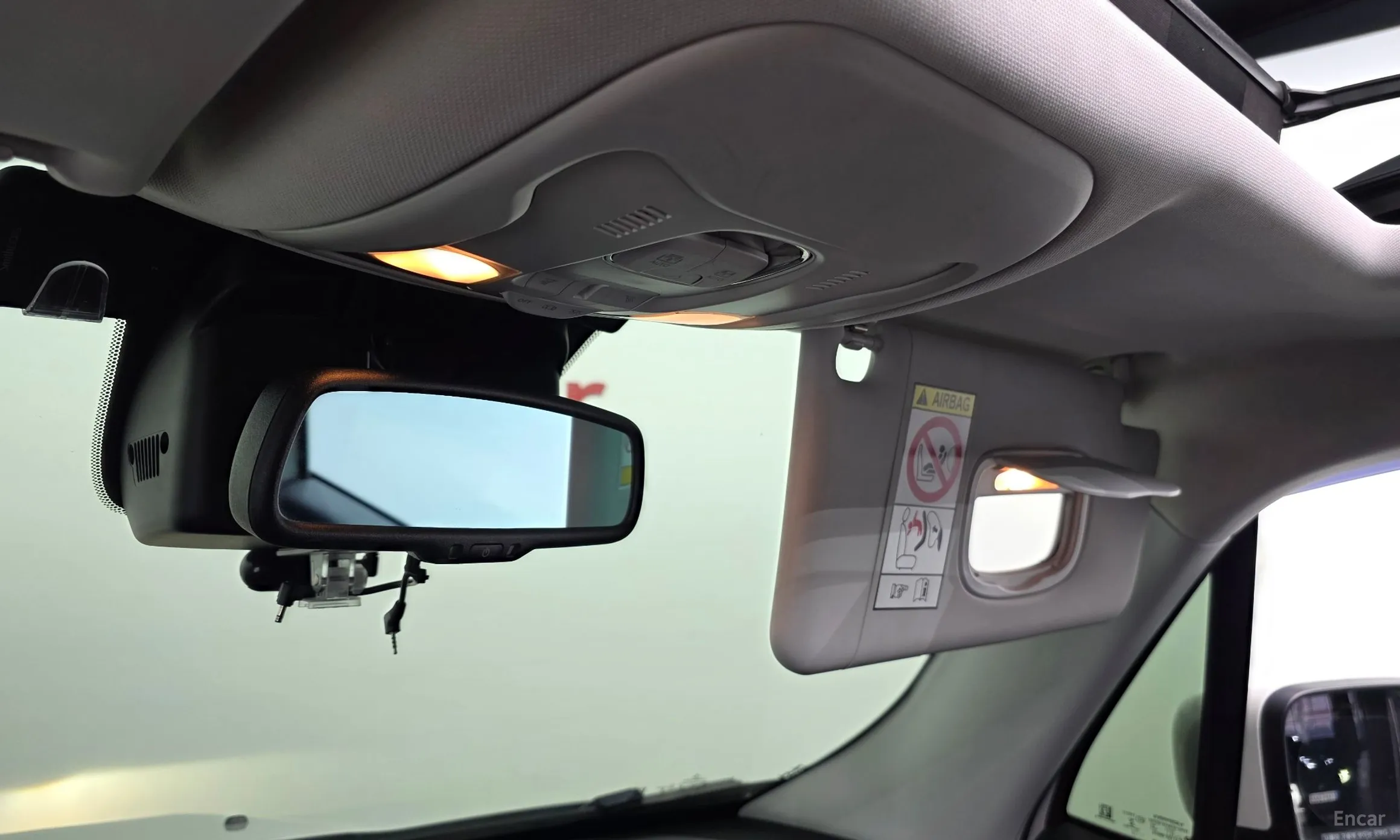 Jeep Renegade превью 19