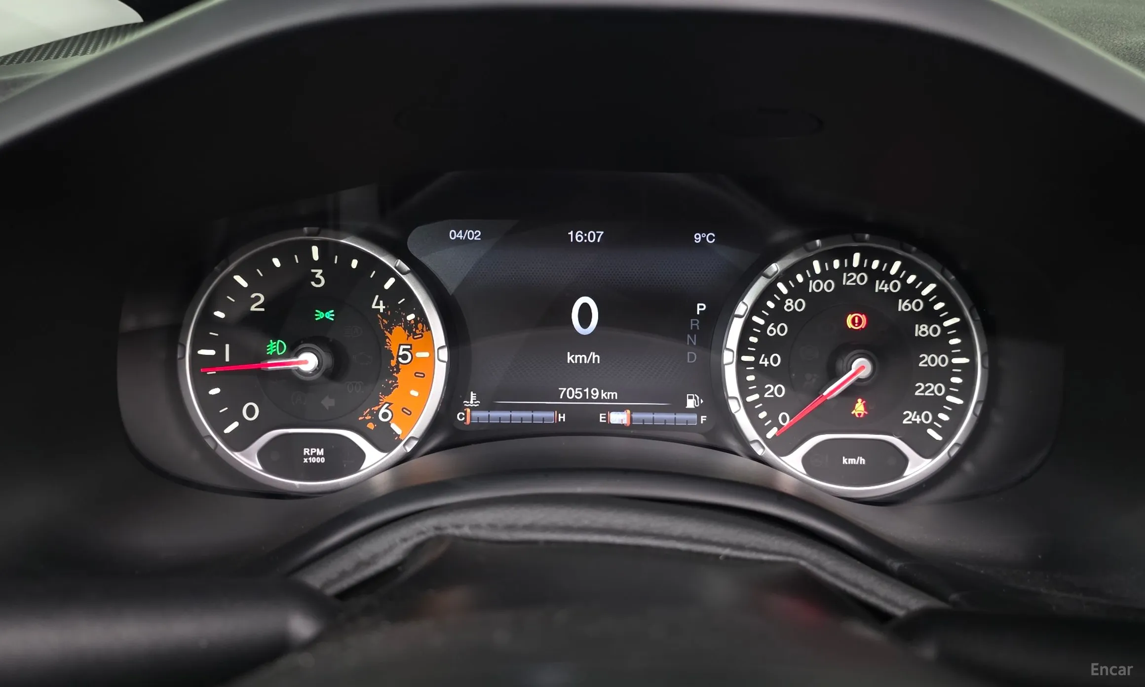 Jeep Renegade превью 8