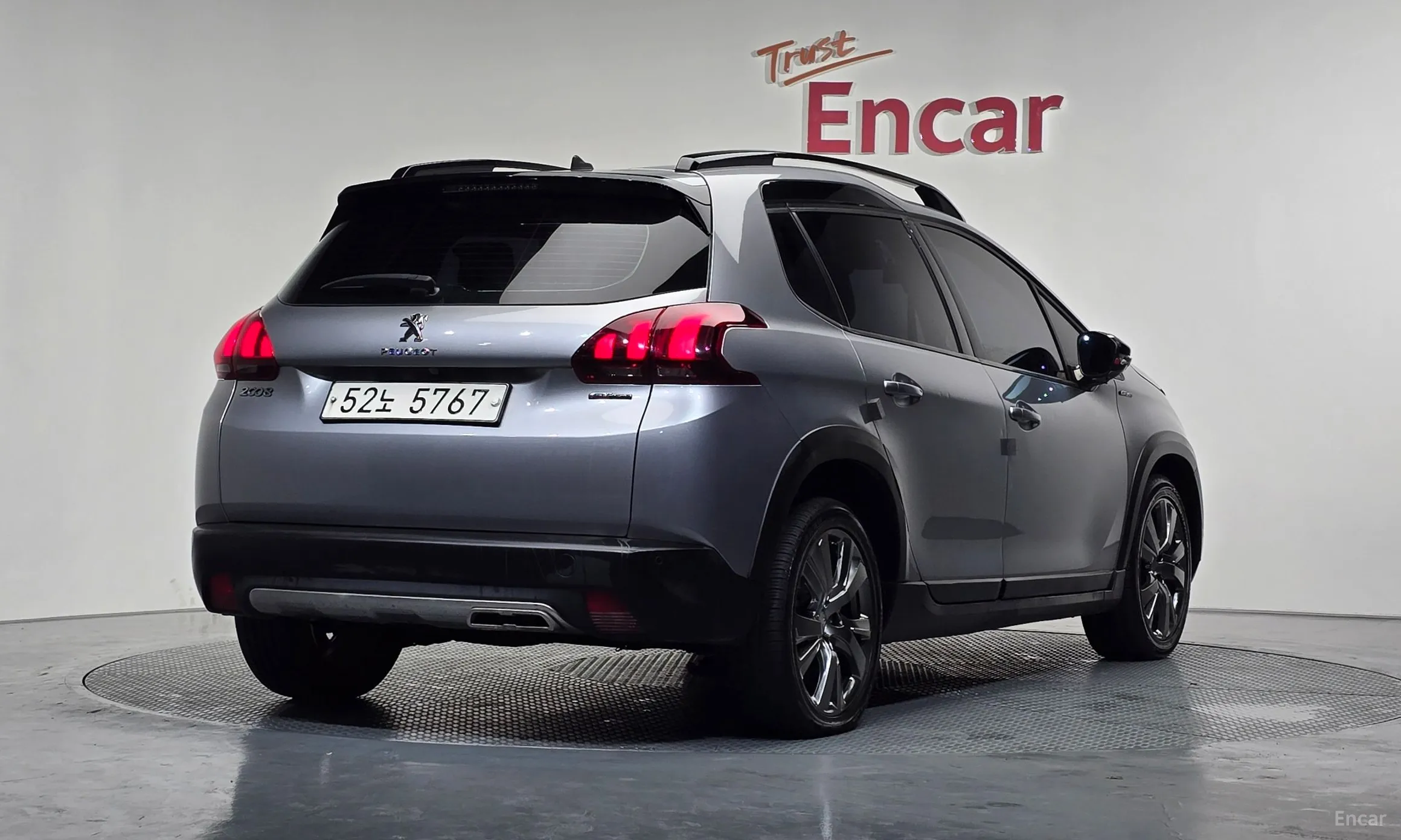 Peugeot 2008.