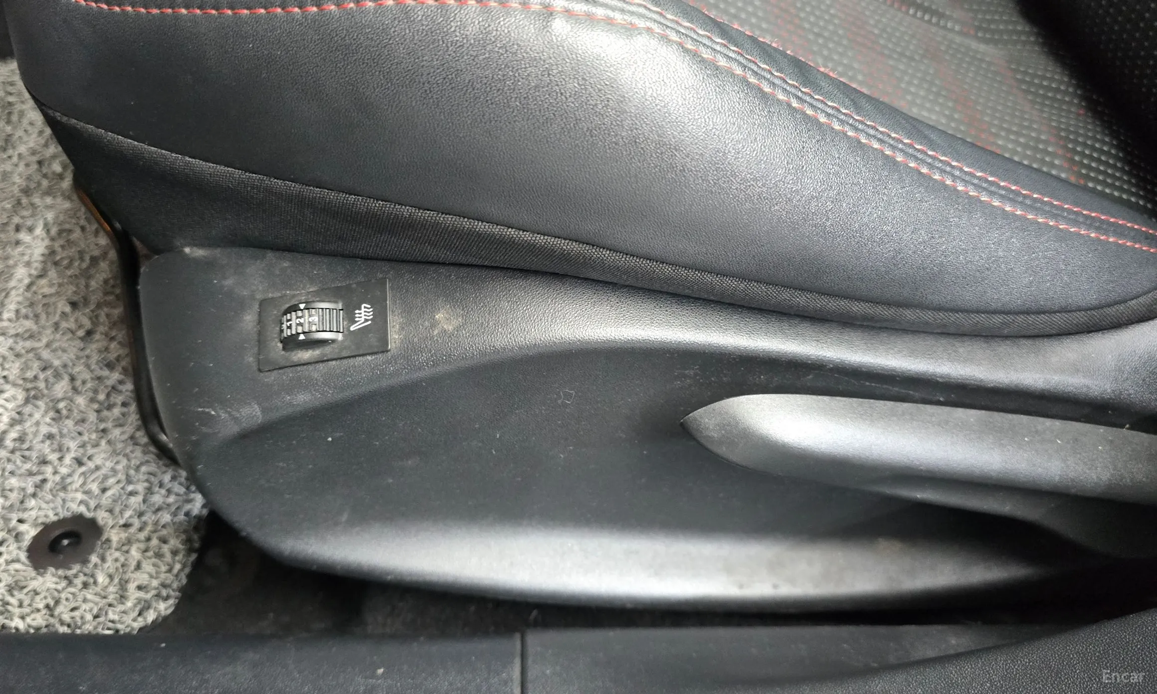 Peugeot 2008. превью 17