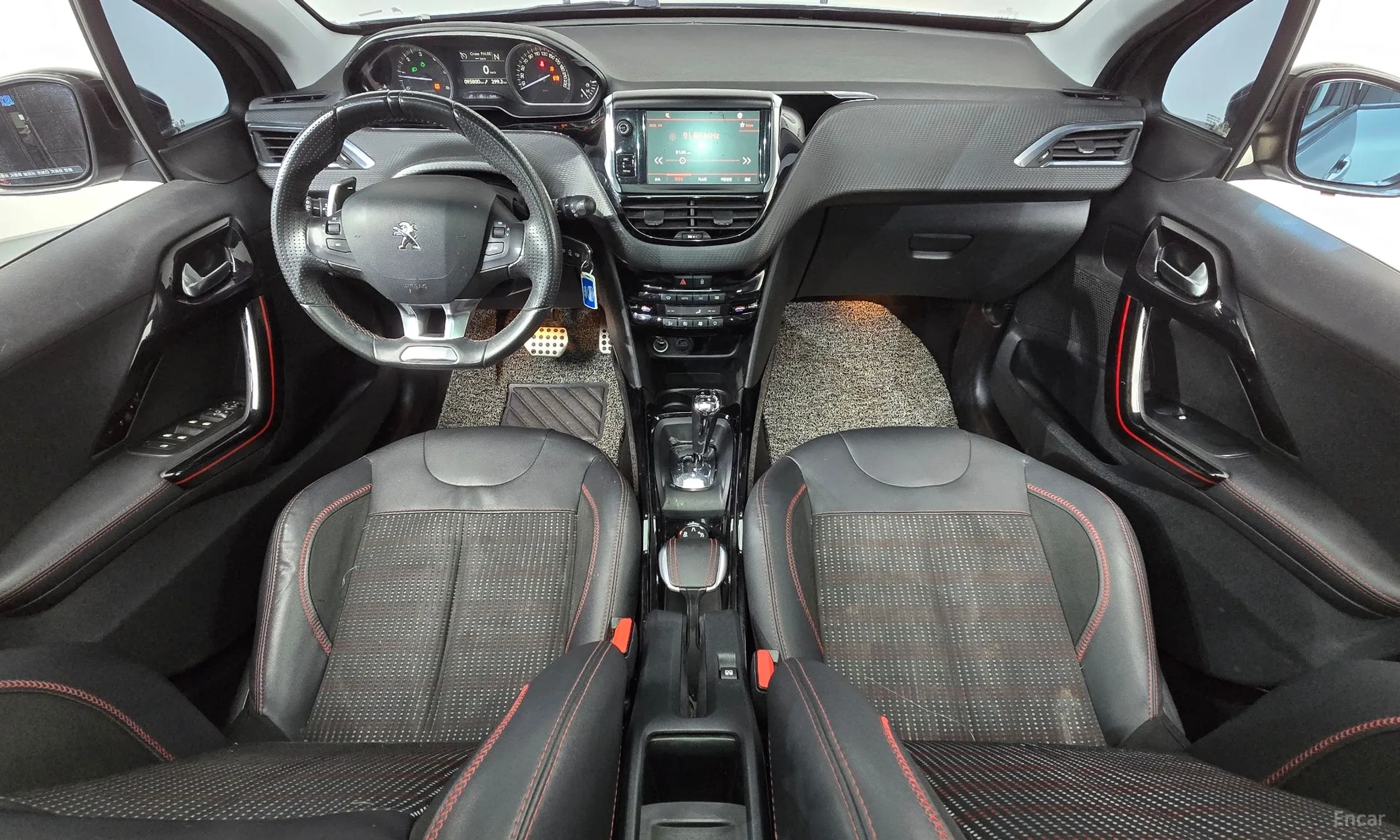 Peugeot 2008. превью 7