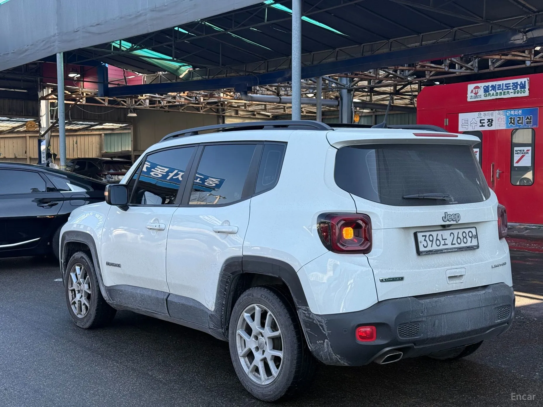 Jeep Renegade превью 3