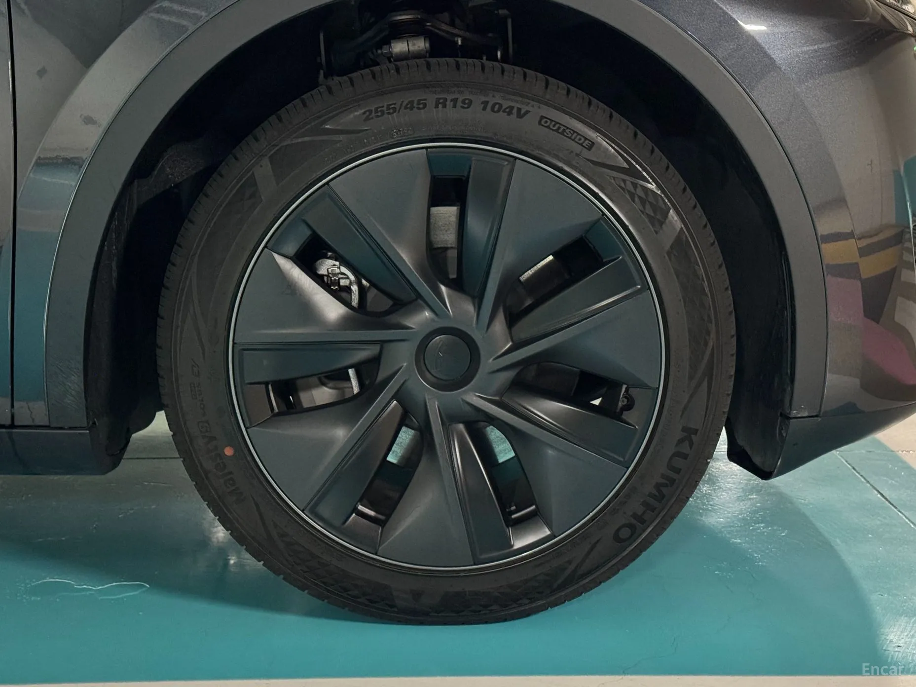 Tesla Model Y превью 5