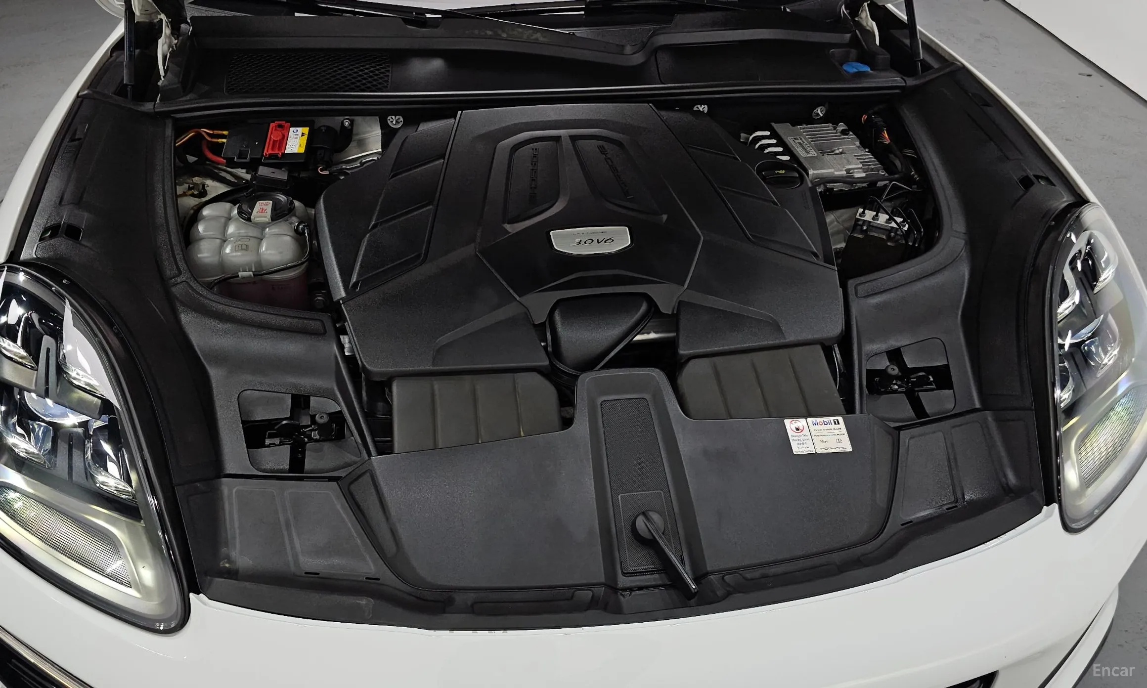 Porsche Cayenne (PO536) превью 6