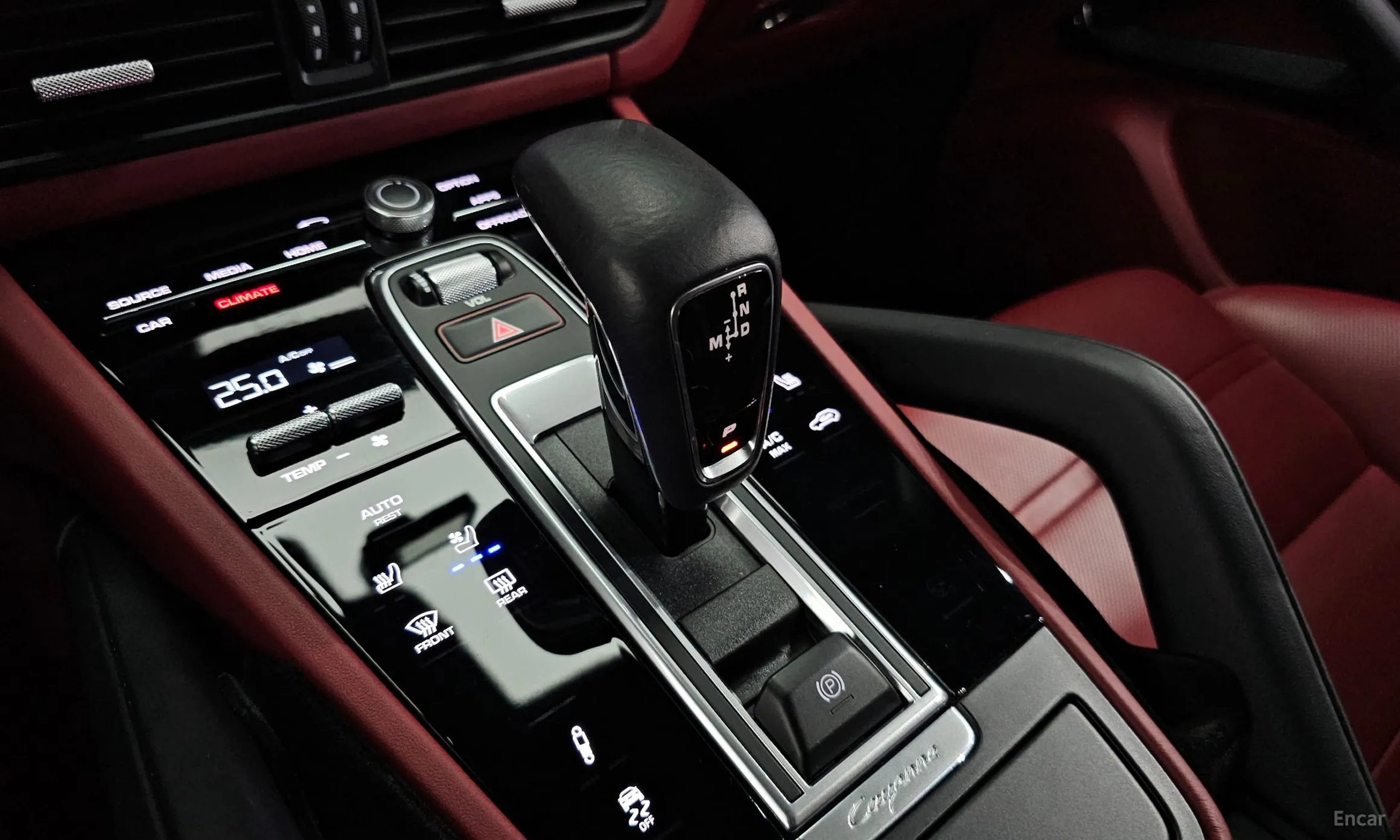 Porsche Cayenne (PO536) превью 9