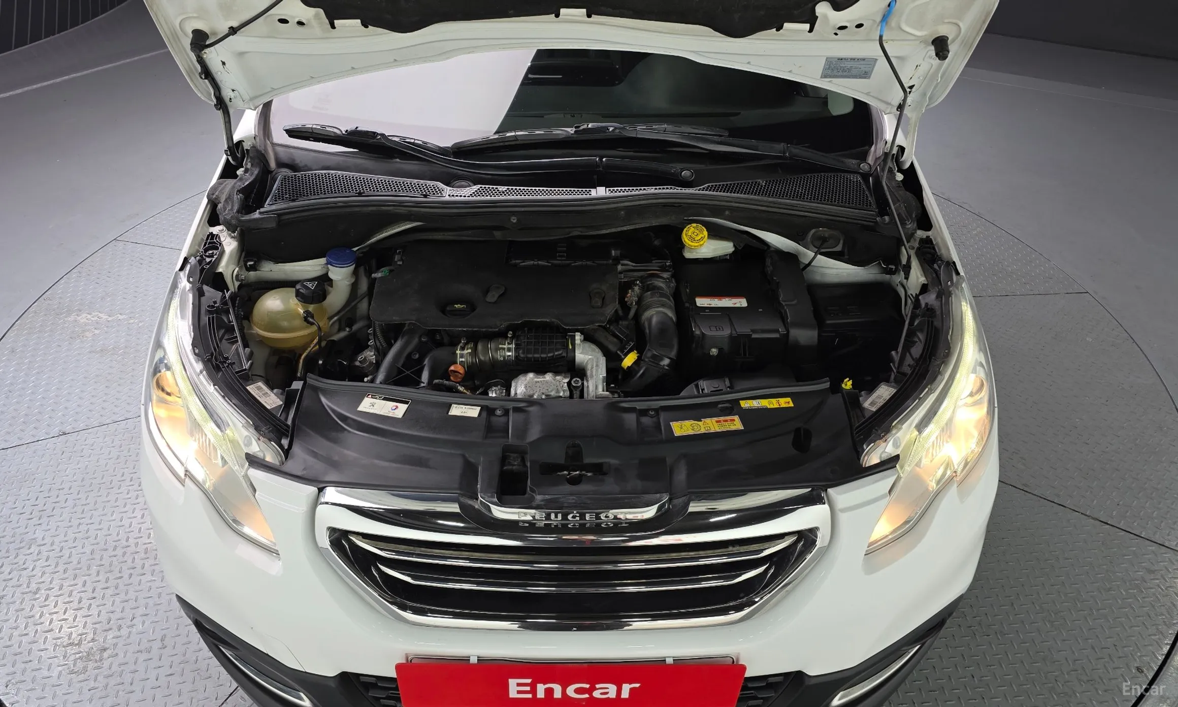 Peugeot 2008. превью 6